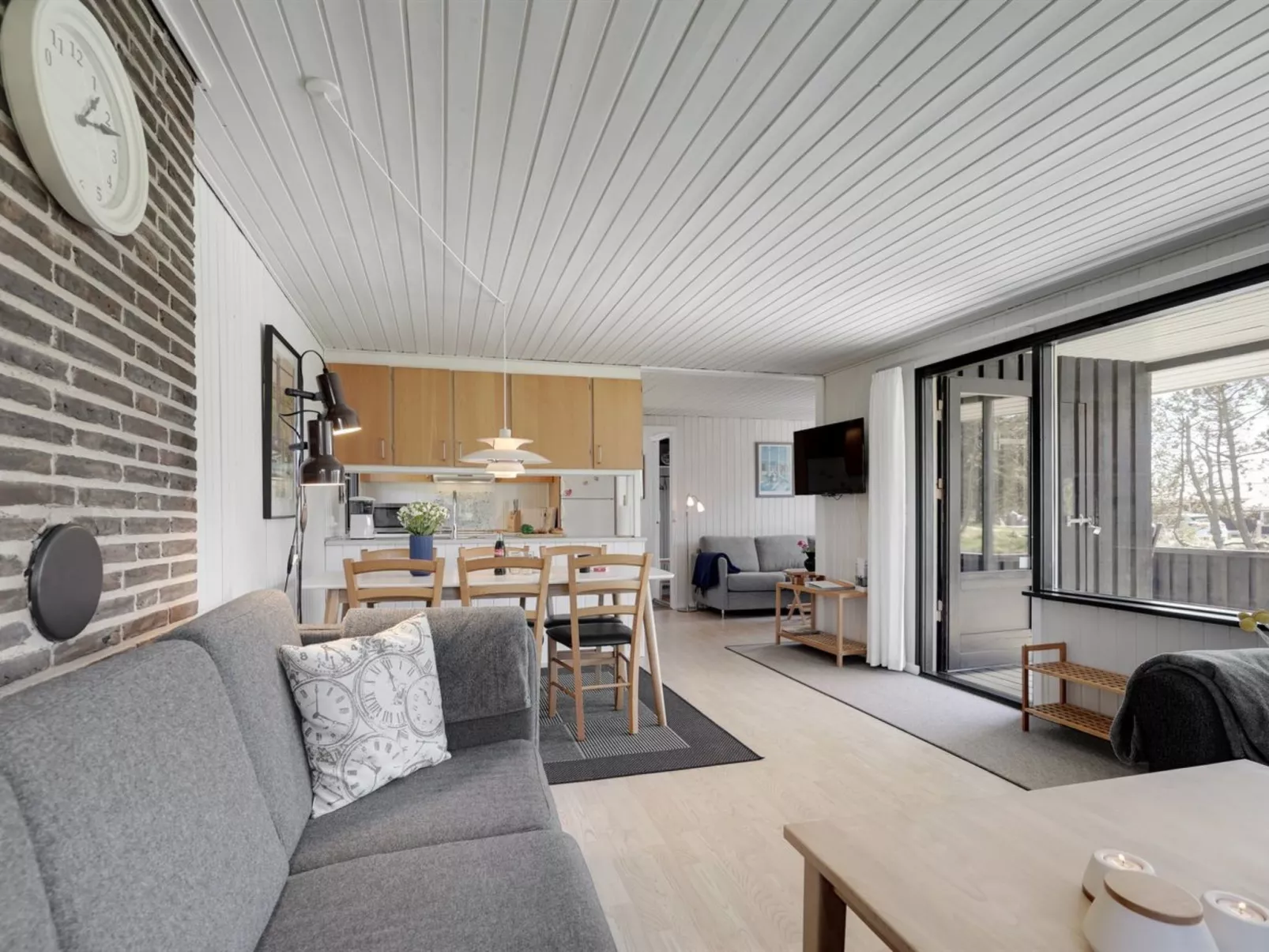 "Melisande" - 950m from the sea-Binnen