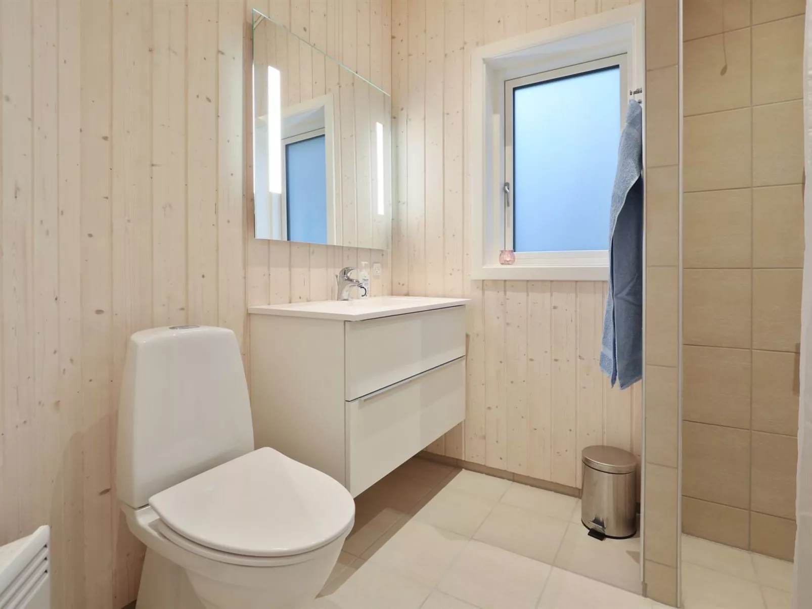 "Haiko" - 250m from the sea-Binnen