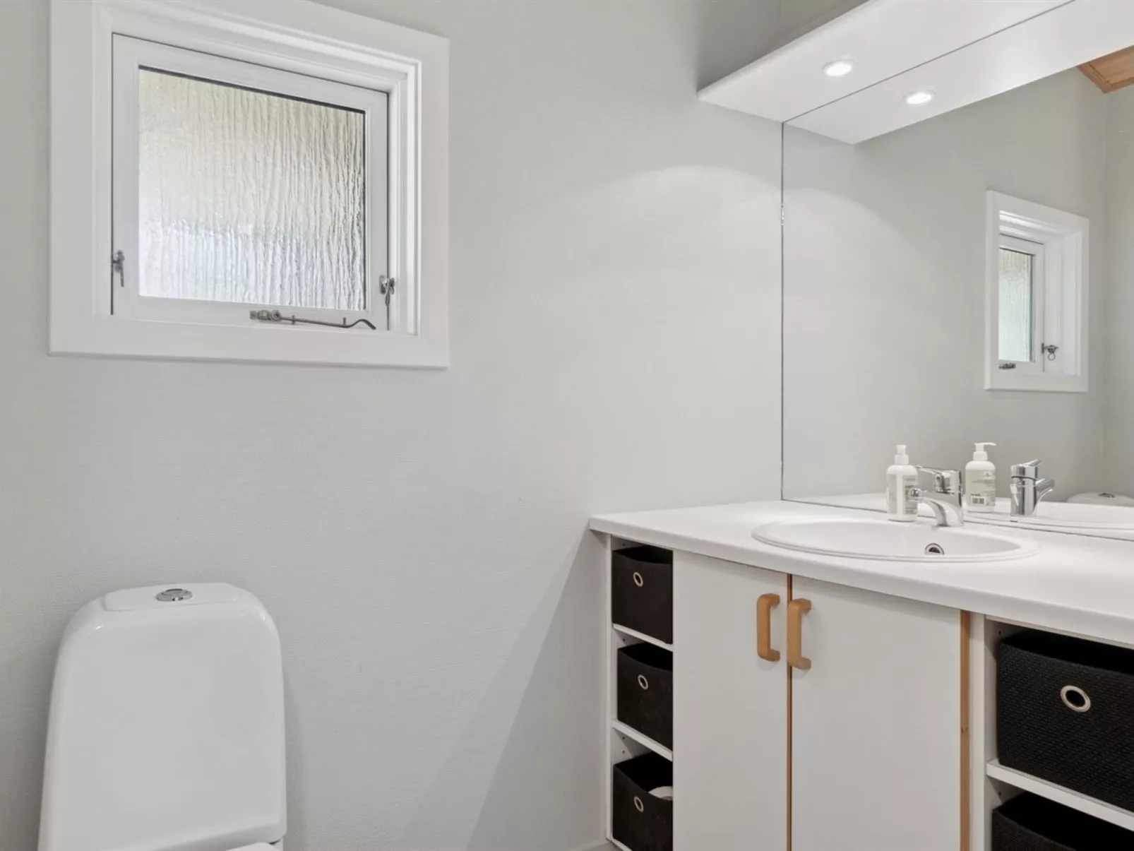 "Signe" - 850m from the sea-Binnen