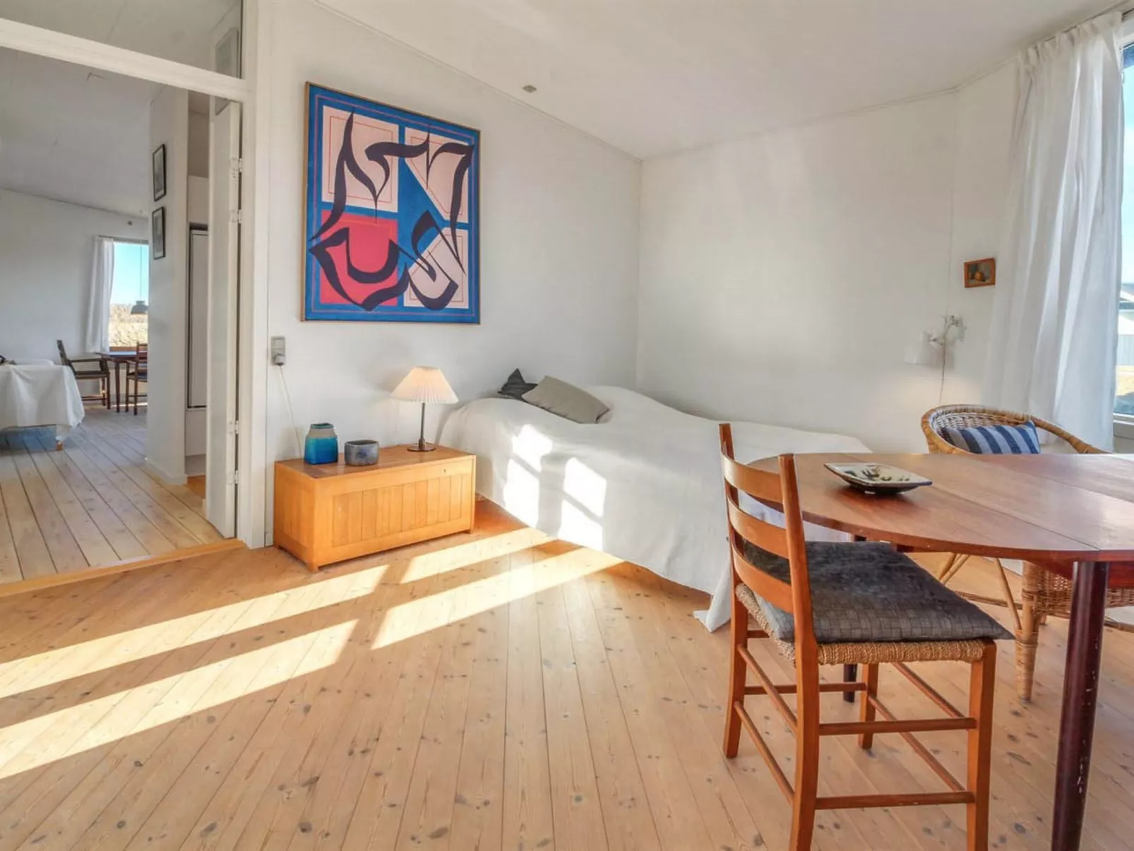 "Jules" - 300m from the sea-Binnen