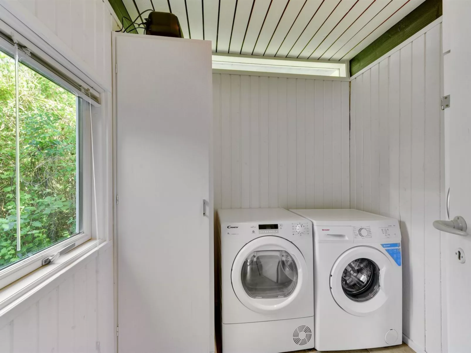 "Anund" - 1.4km from the sea-Binnen