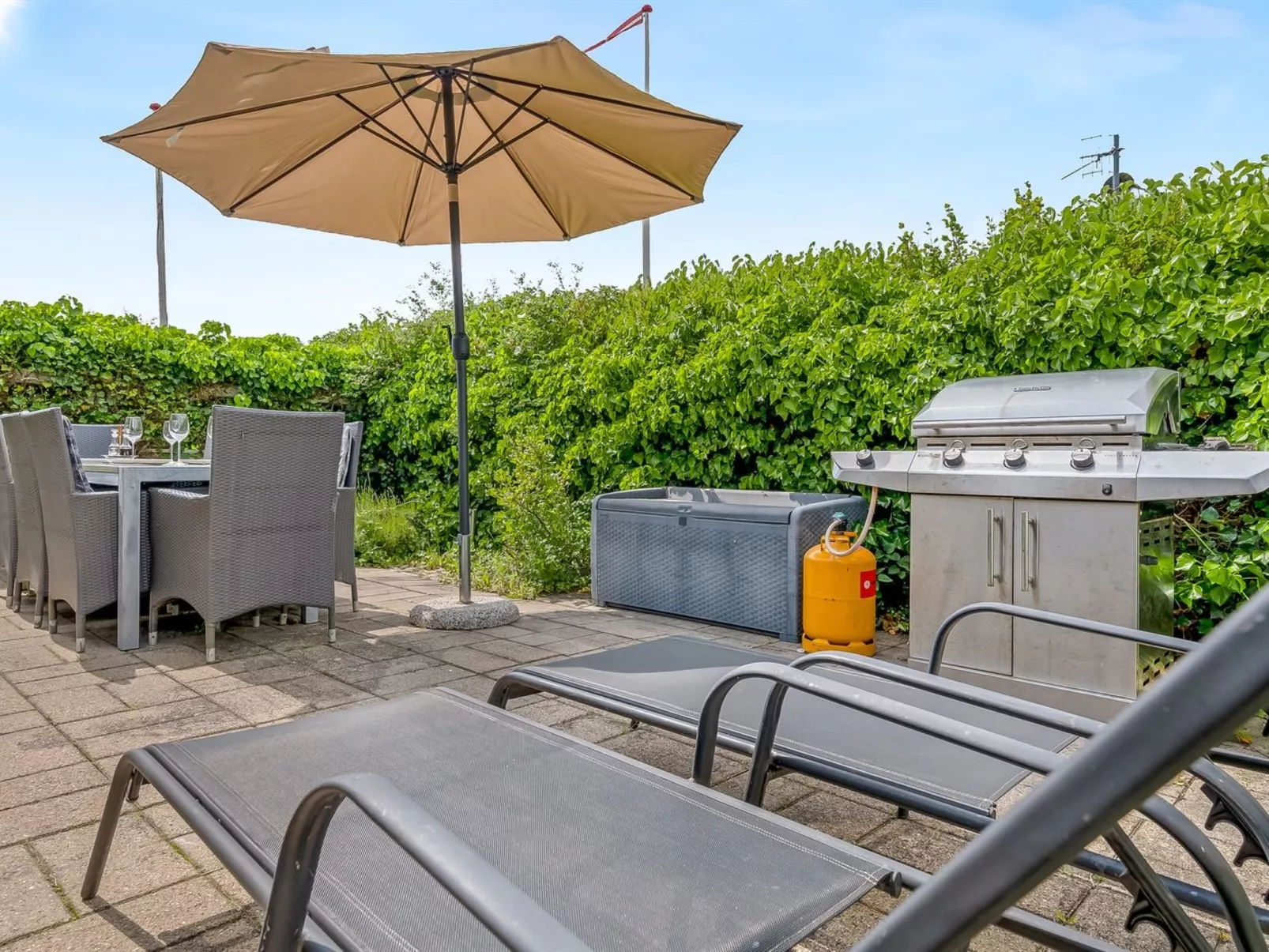 "Eilke" - 50m from the sea-Buiten