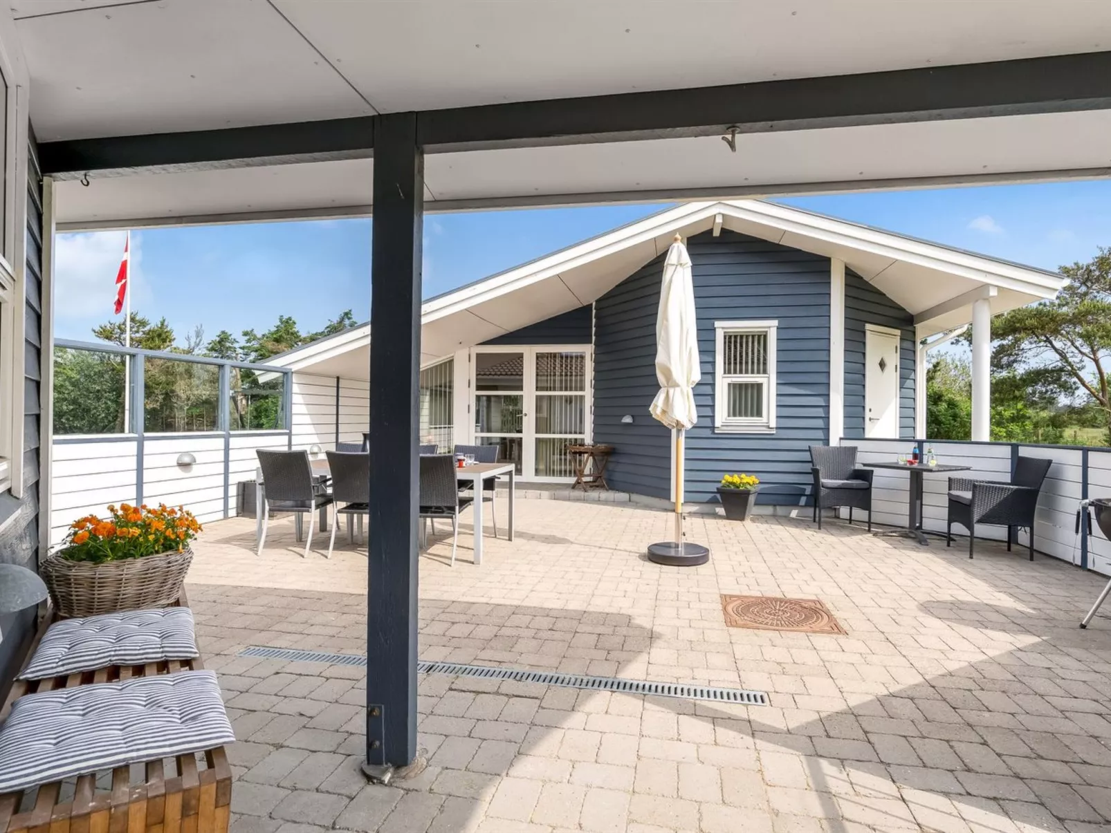 "Sölva" - 750m from the sea-Buiten