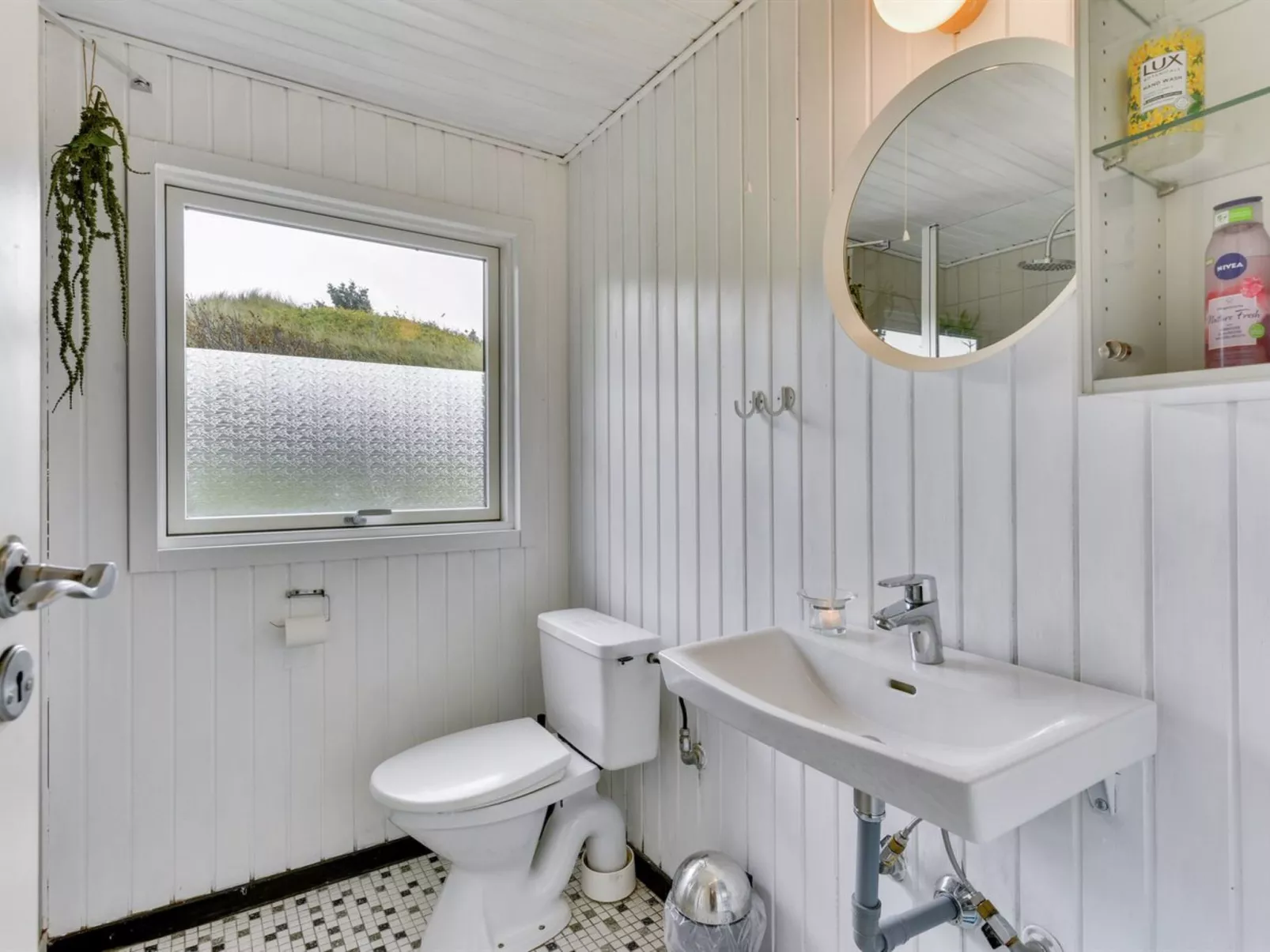 "Hélène" - 400m from the sea-Binnen