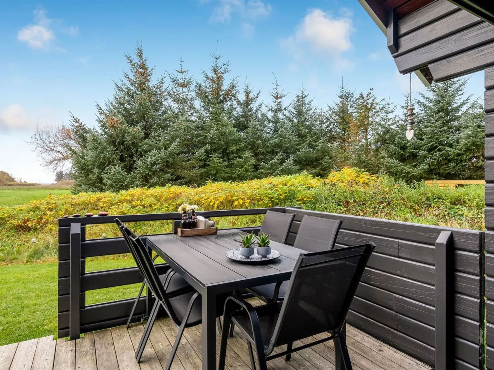 "Engeline" - 300m to the fjord-Buiten