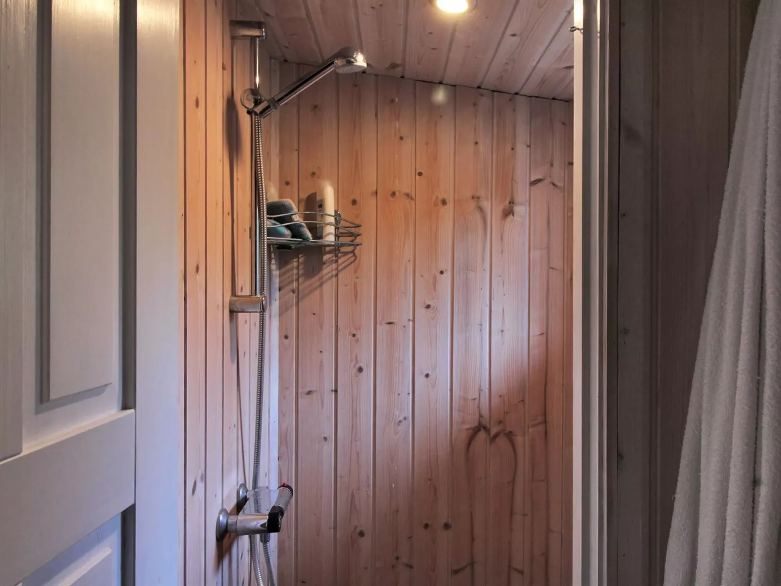 "Vojo" - 100m from the sea-Binnen