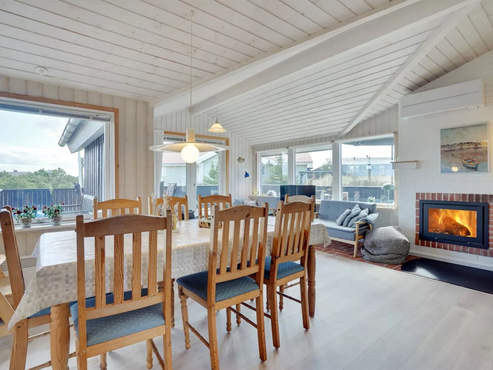 "Elmine" - 700m from the sea-Binnen