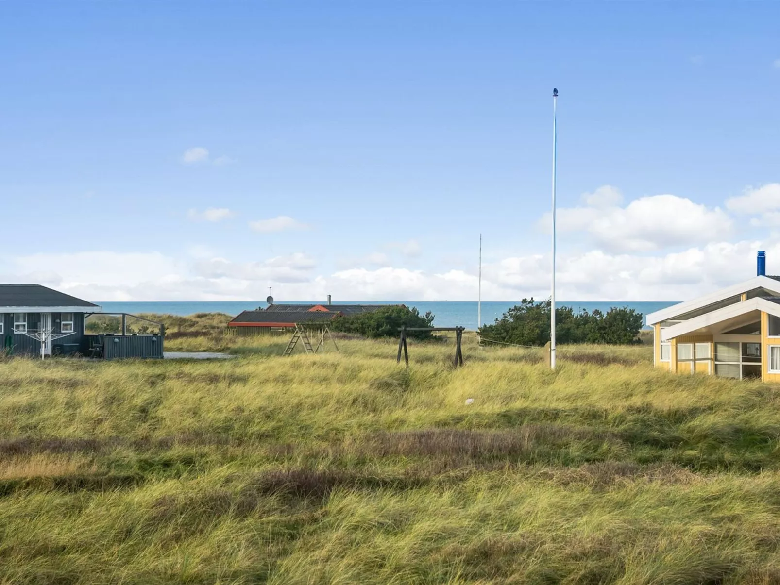 "Rodna" - 452m from the sea-Buiten