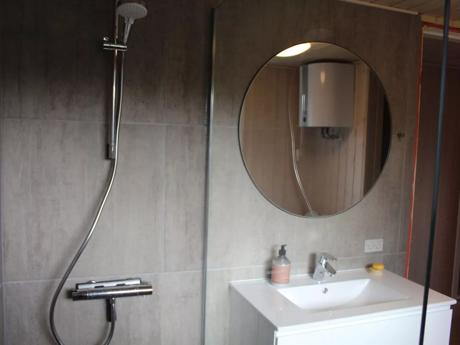 "Serey" - 500m from the sea-Binnen