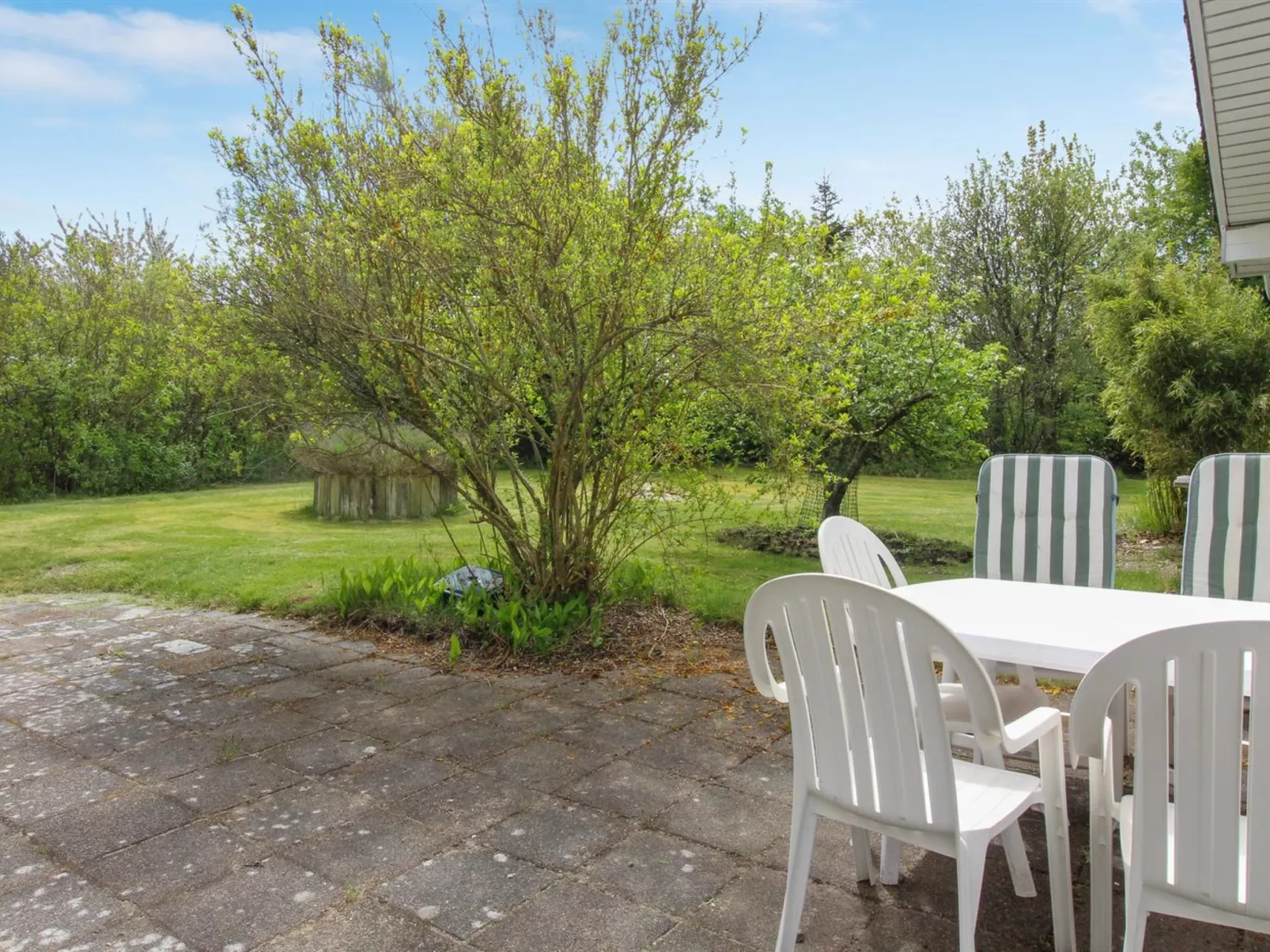 "Ioar" - 200m to the fjord-Buiten