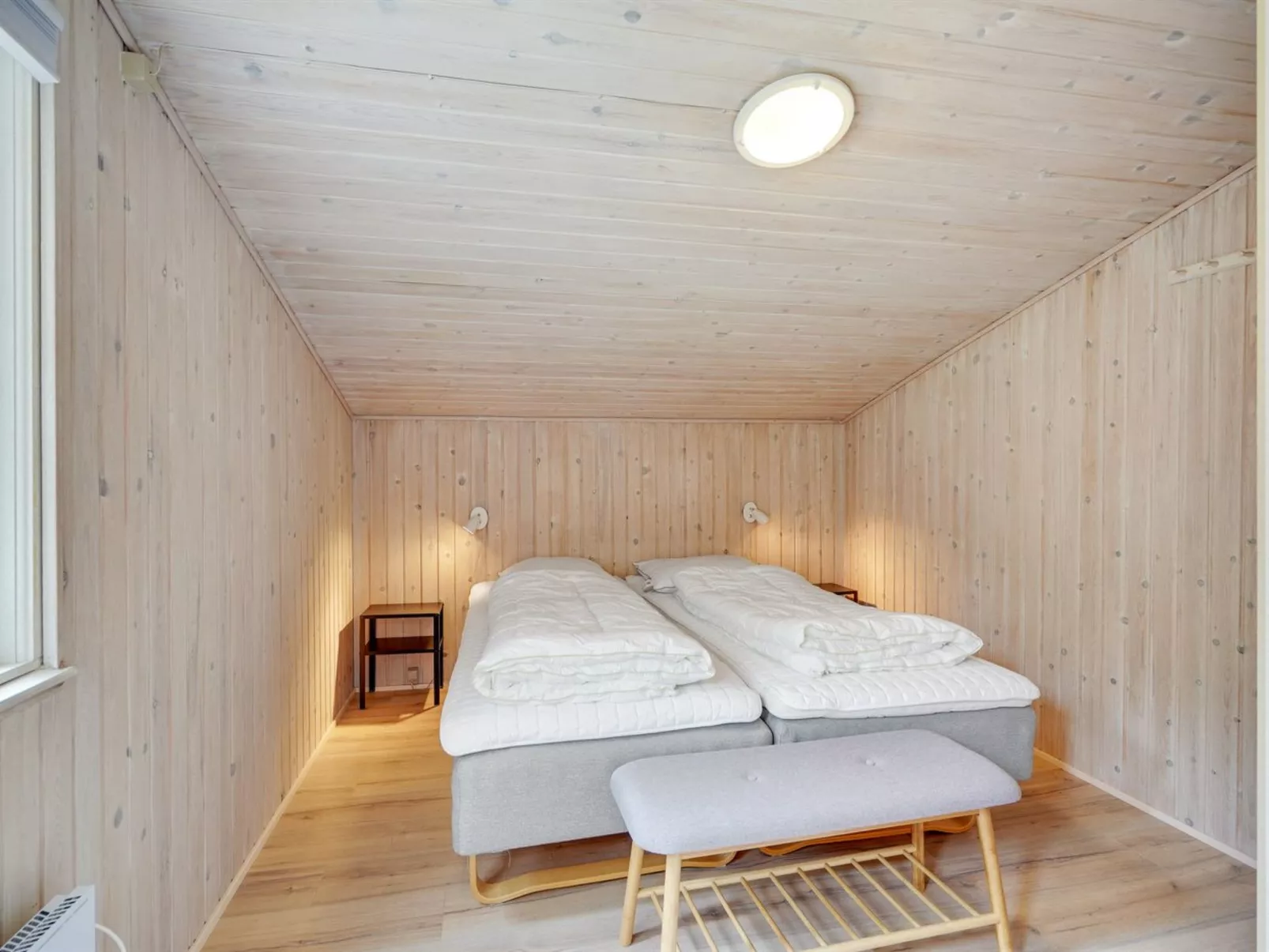 "Sheemen" - 700m to the fjord-Binnen