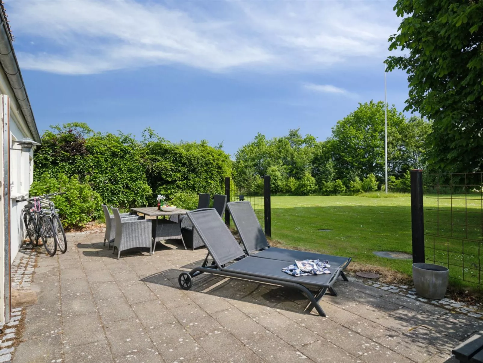 "Malinda" - 500m from the sea-Buiten