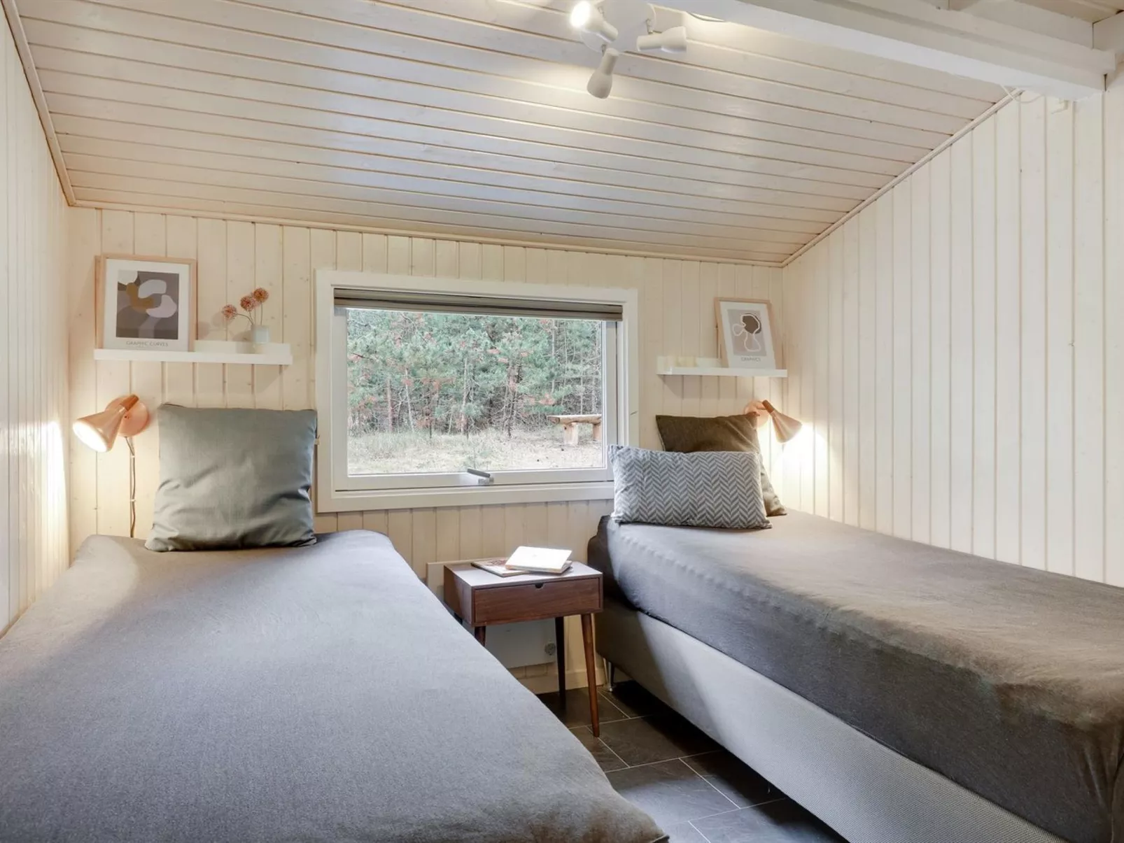 "Dagi" - 300m from the sea-Binnen