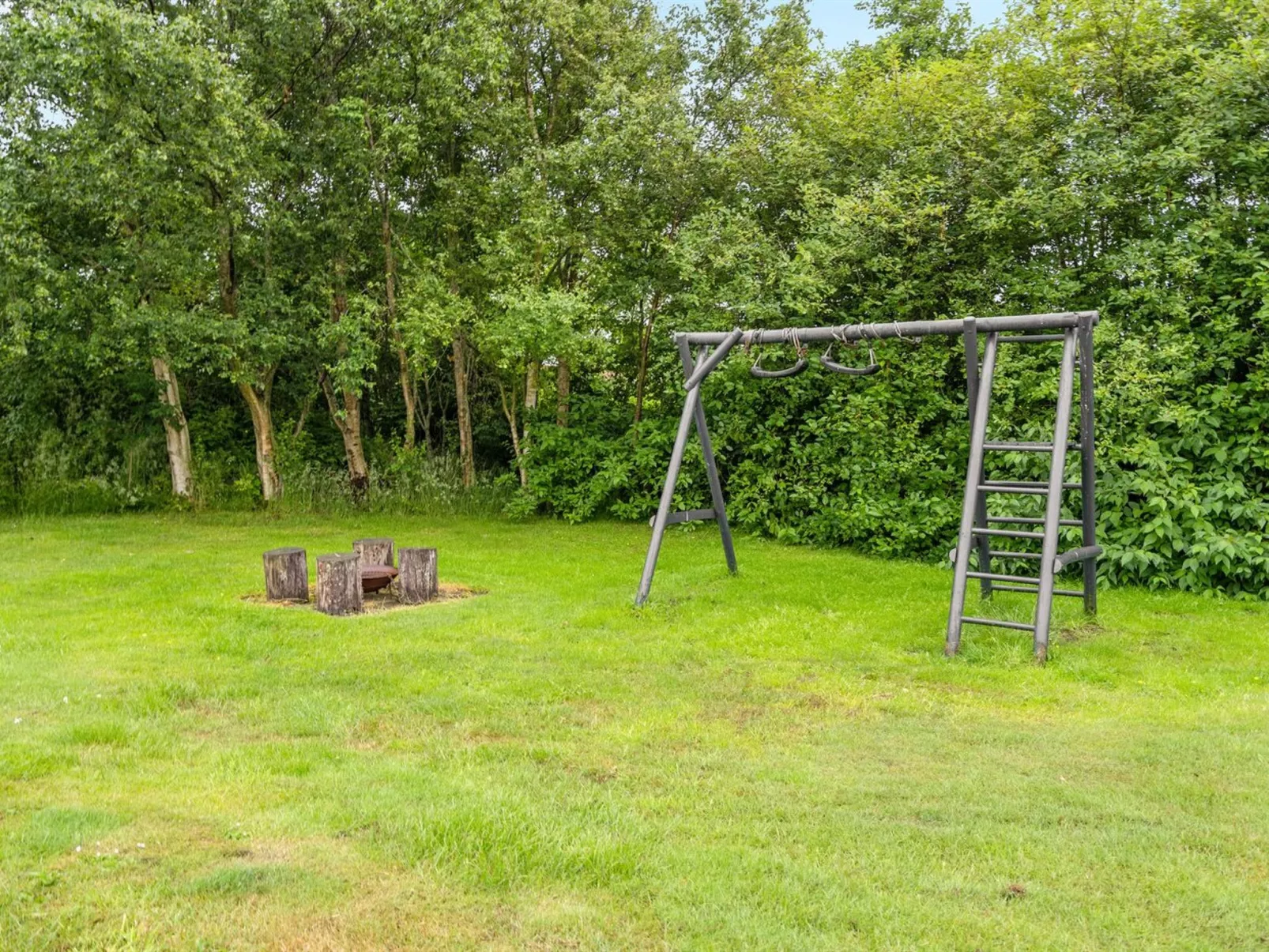 "Danna" - 850m to the fjord-Buiten