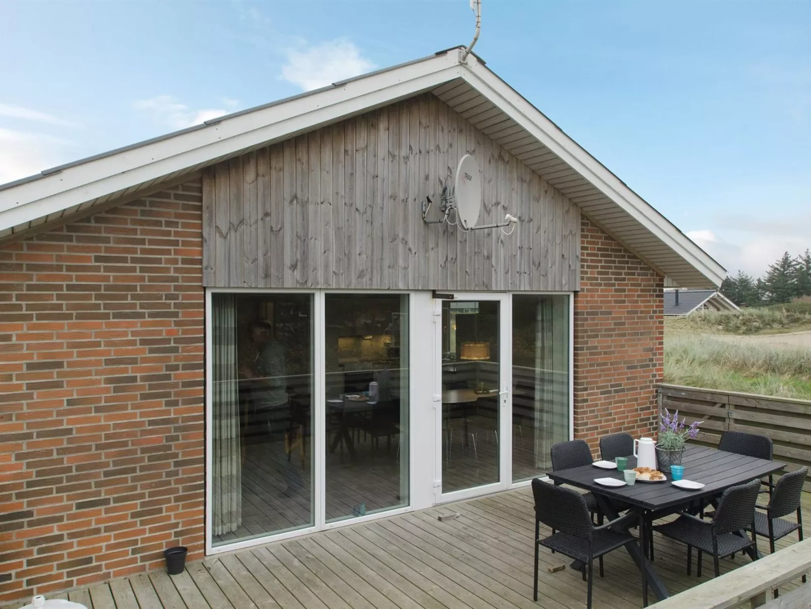 "Hawarth" - 300m to the fjord-Buiten