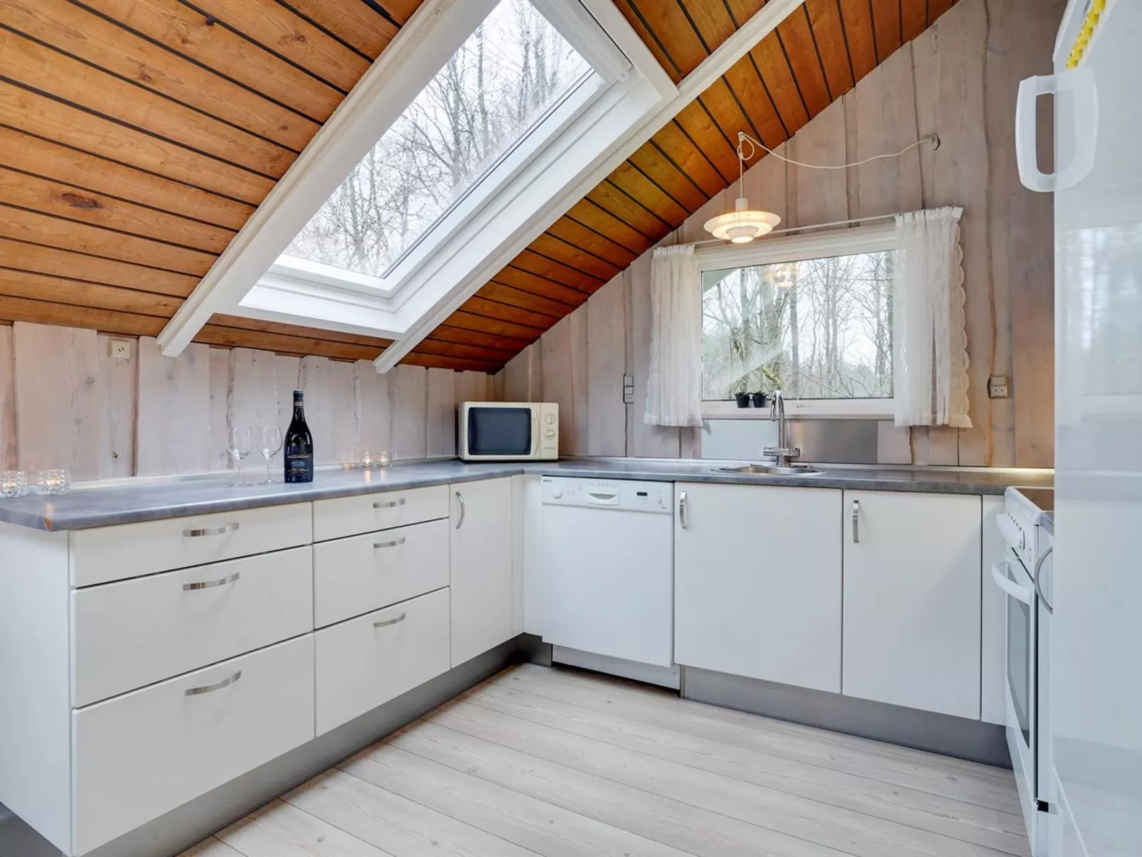 "Anninka" - 28km from the sea-Binnen