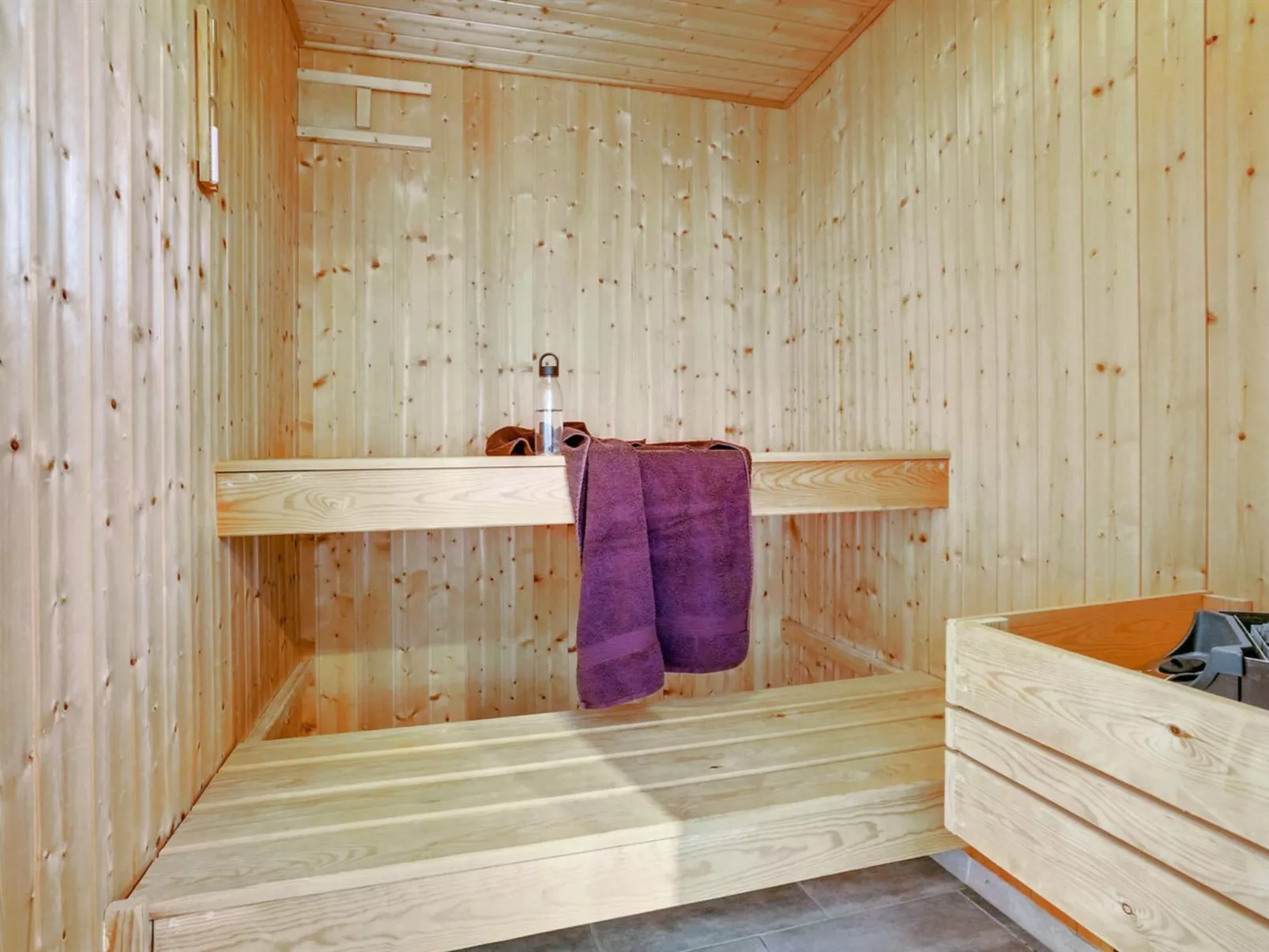 "Aletta" - 25km from the sea-Binnen