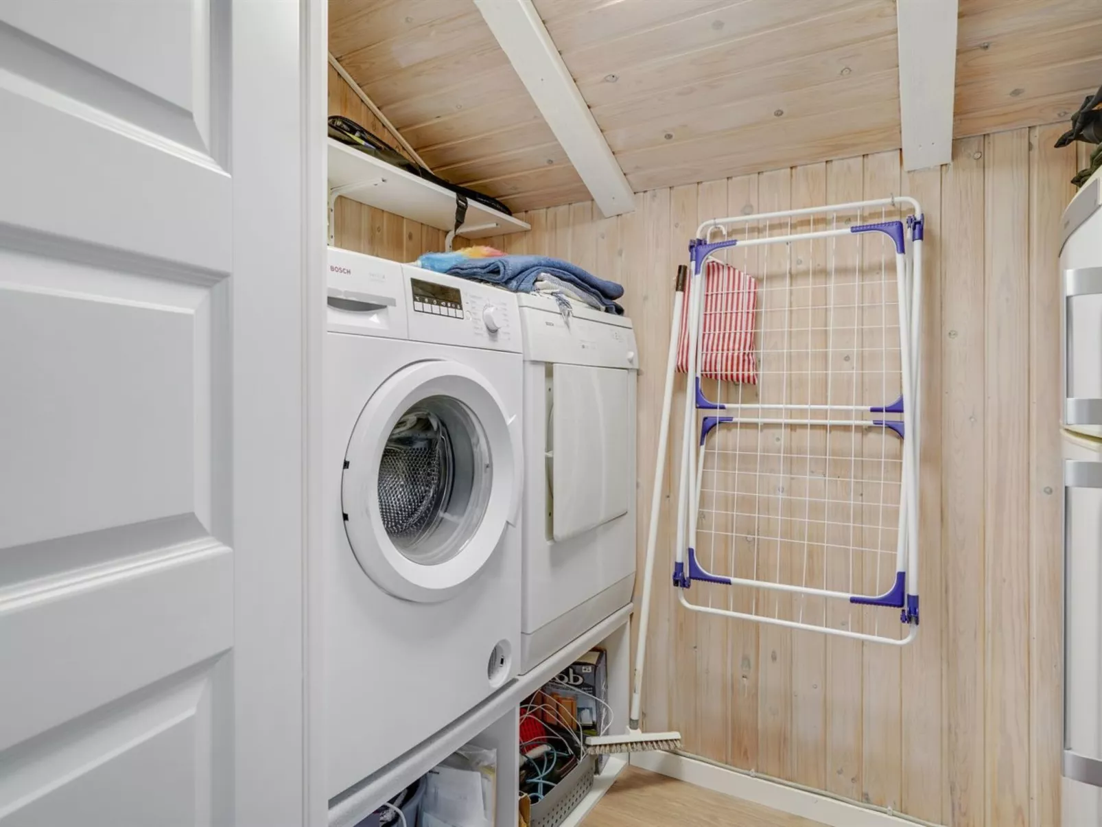 "Gunde" - 300m to the fjord-Binnen