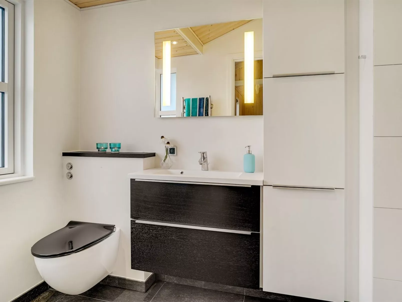 "Danila" - 600m from the sea-Binnen