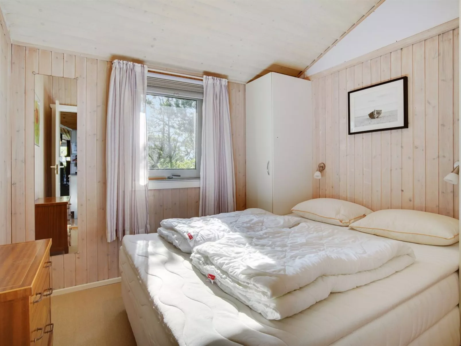 "Aletha" - 180m from the sea-Binnen