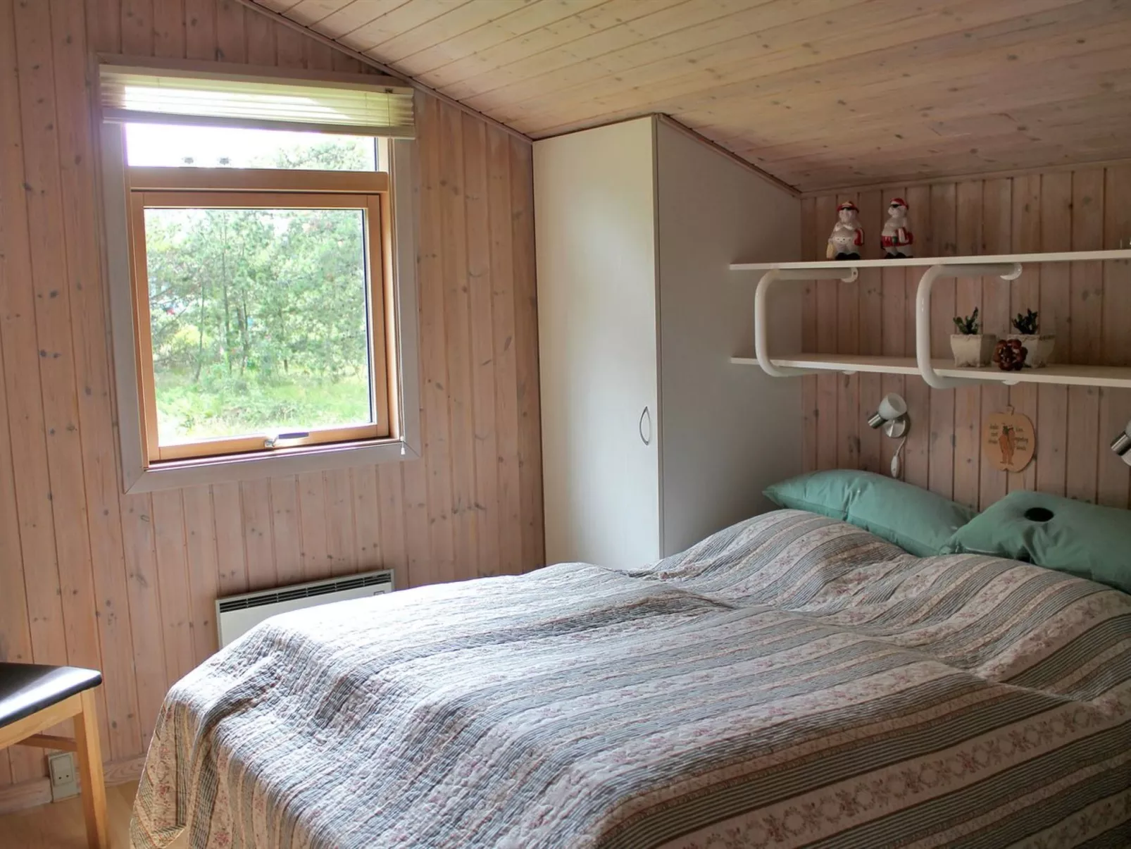 "Annick" - 300m from the sea-Binnen