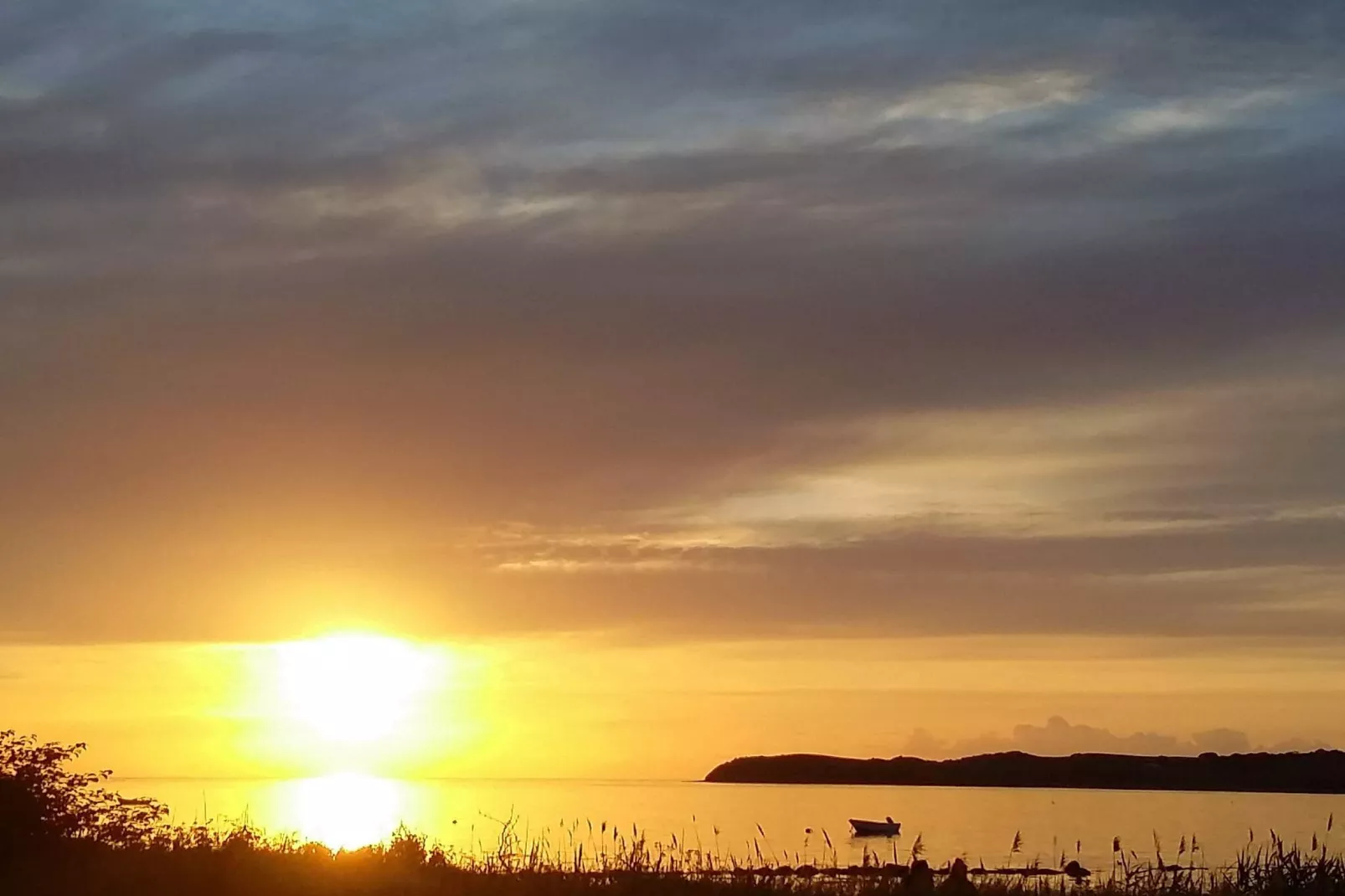 Strand retraite met sauna -- By Traum Ferienwohnungen-Waterzicht