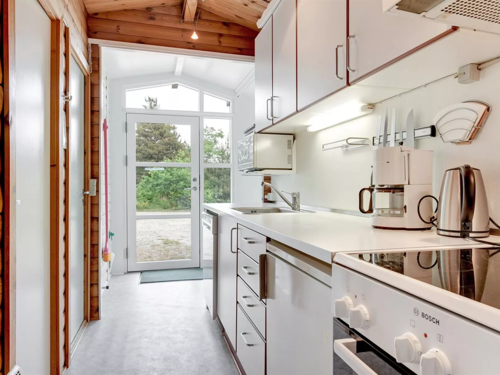 "Florense" - 2.5km from the sea-Binnen