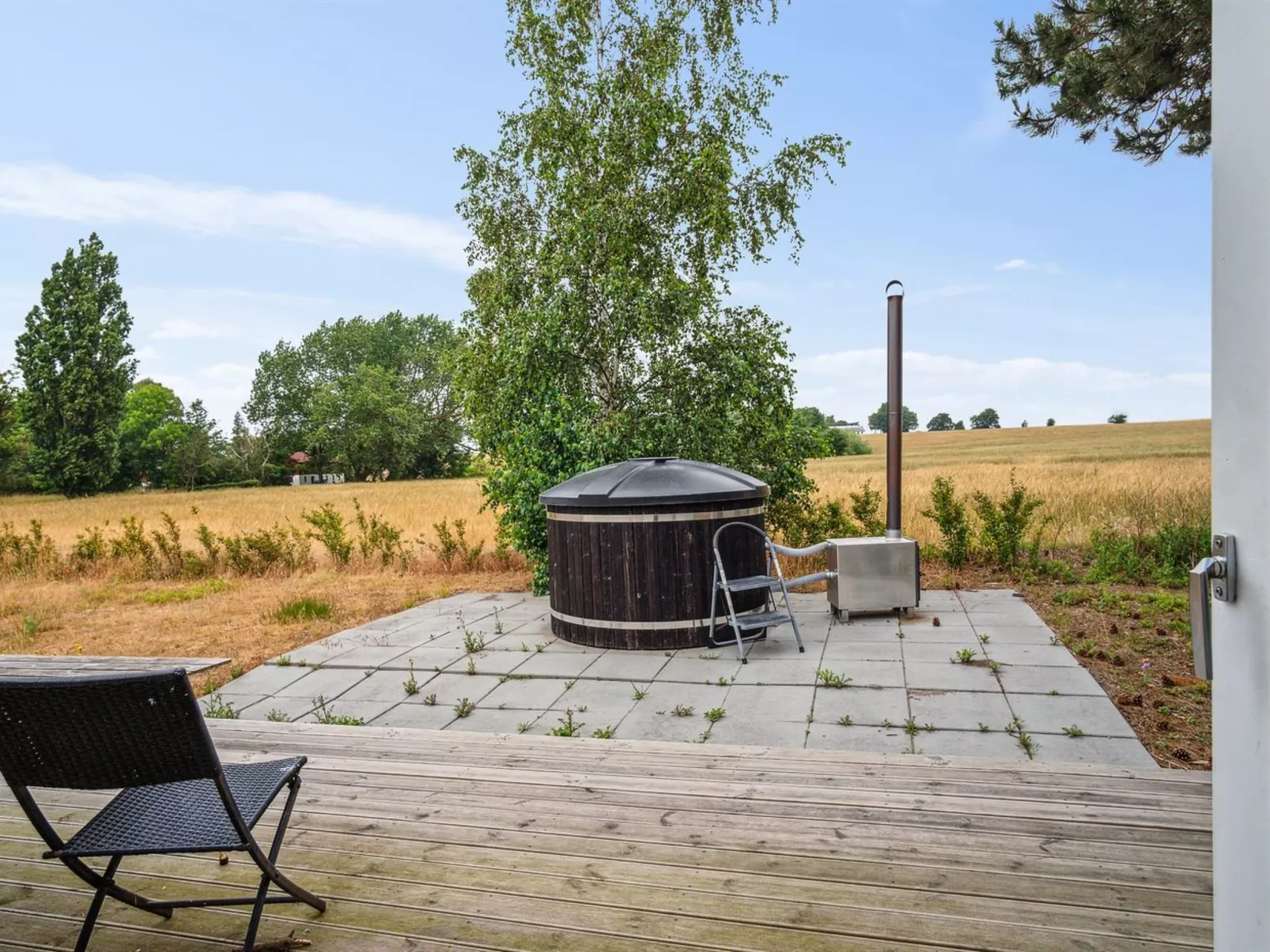 "Janna" - 75m from the sea-Binnen