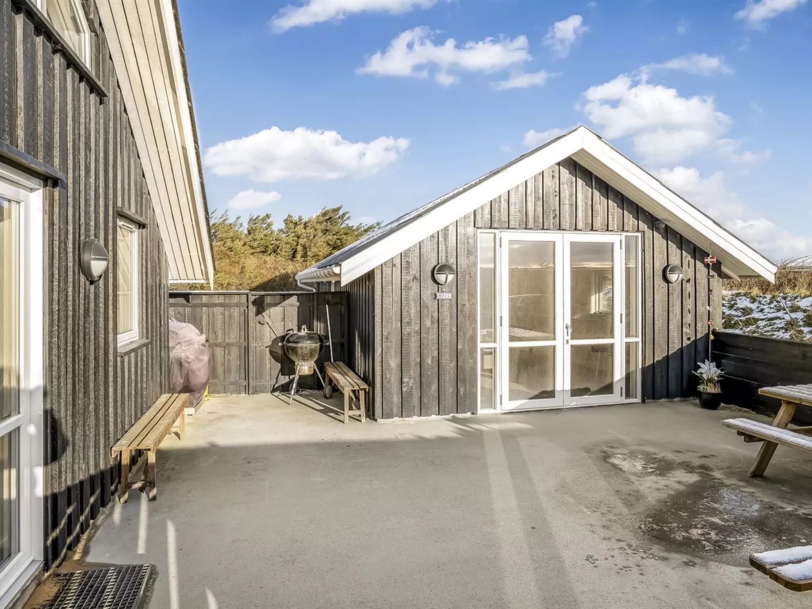 "Iida" - 100m from the sea-Buiten