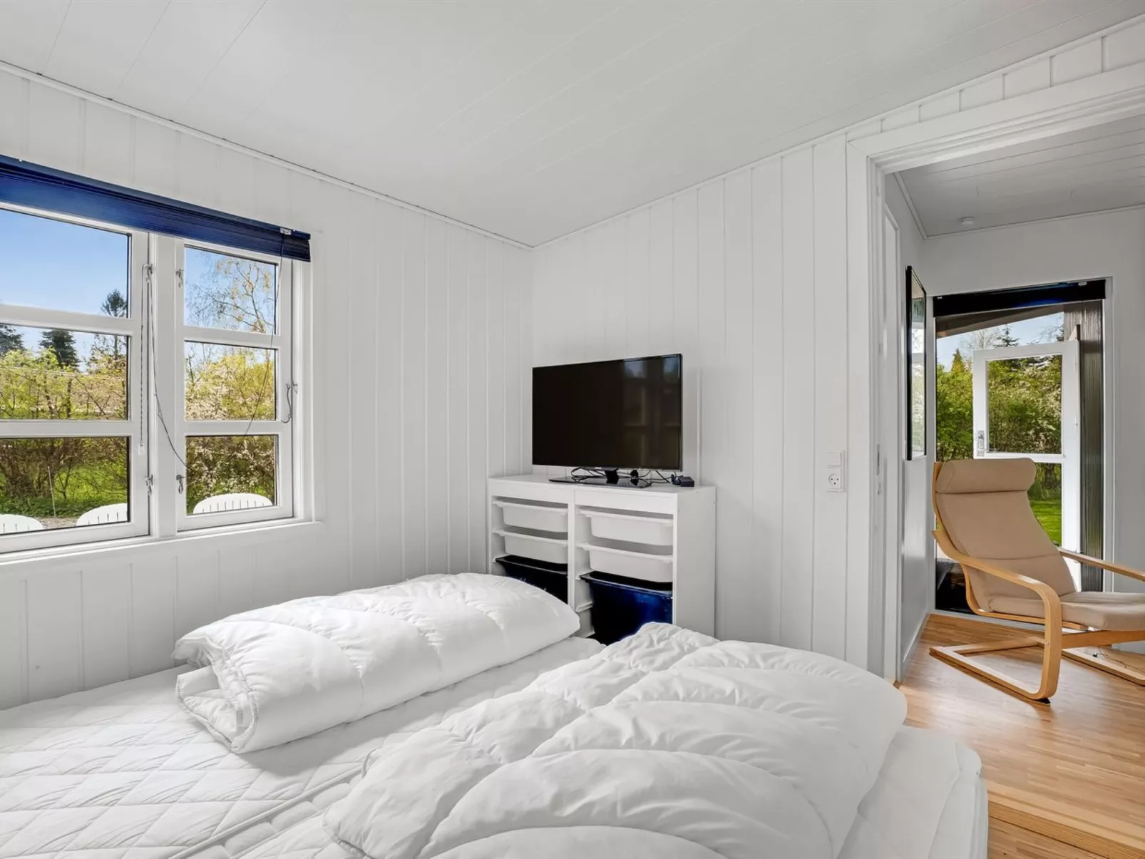 "Merilin" - 300m from the sea-Binnen