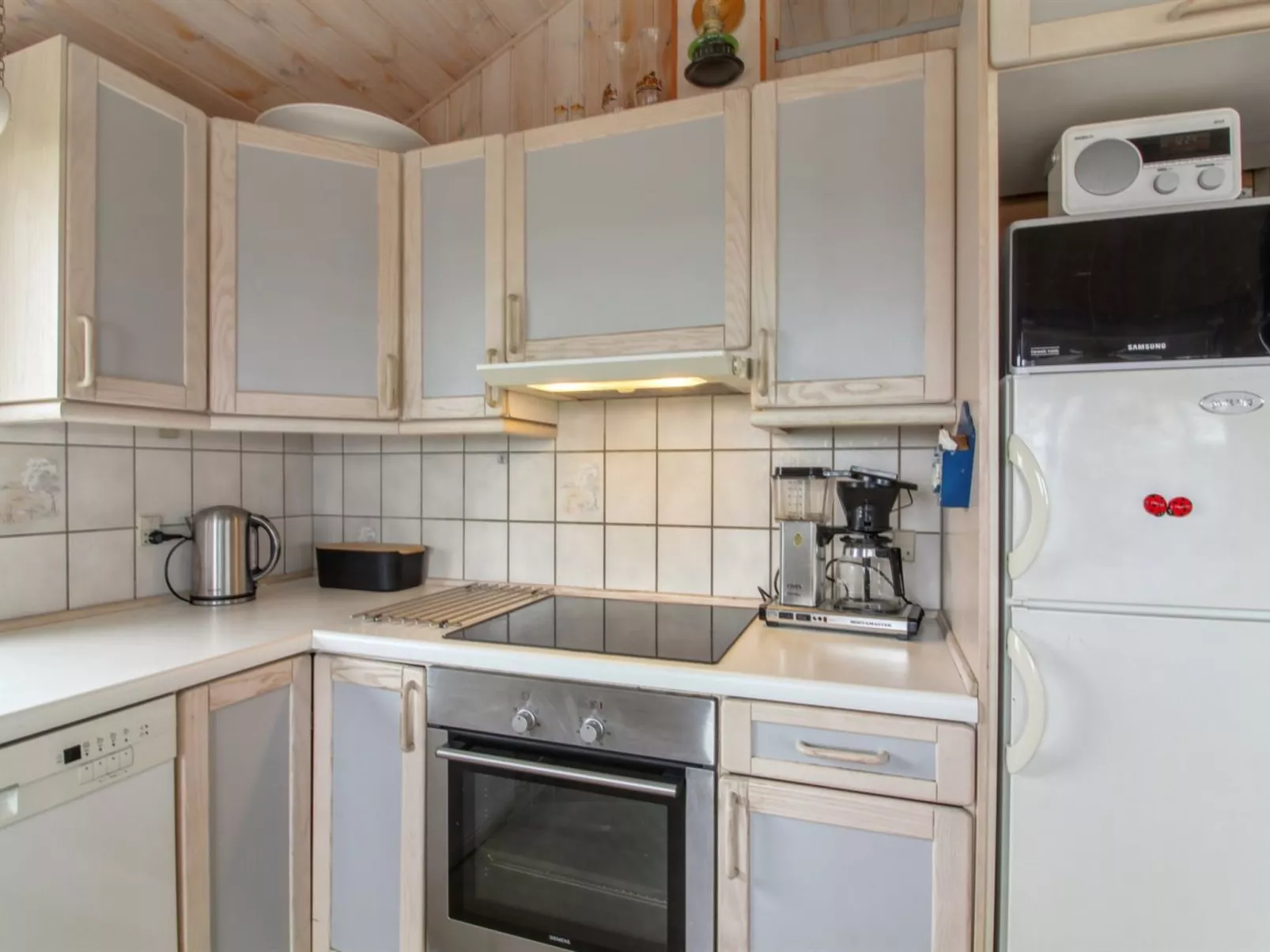 "Dorit" - 100m from the sea-Binnen