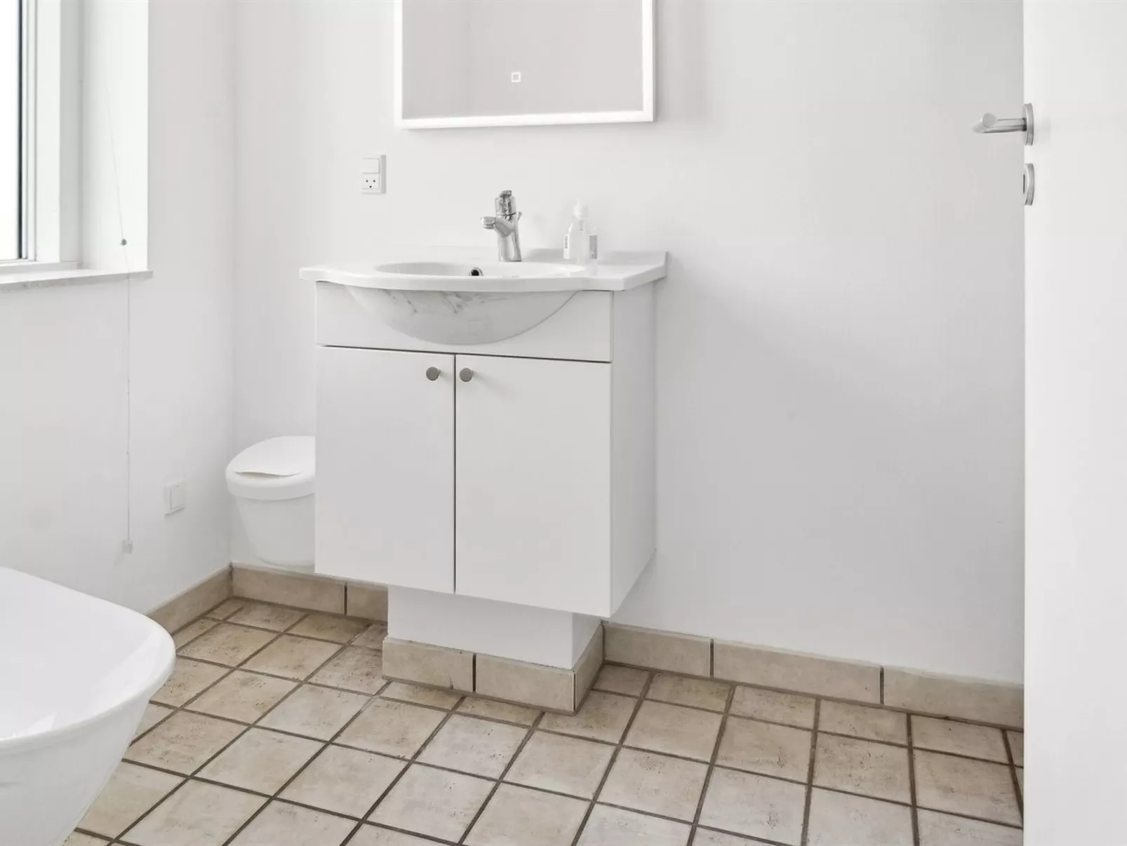 "Sophy" - 150m from the sea-Binnen