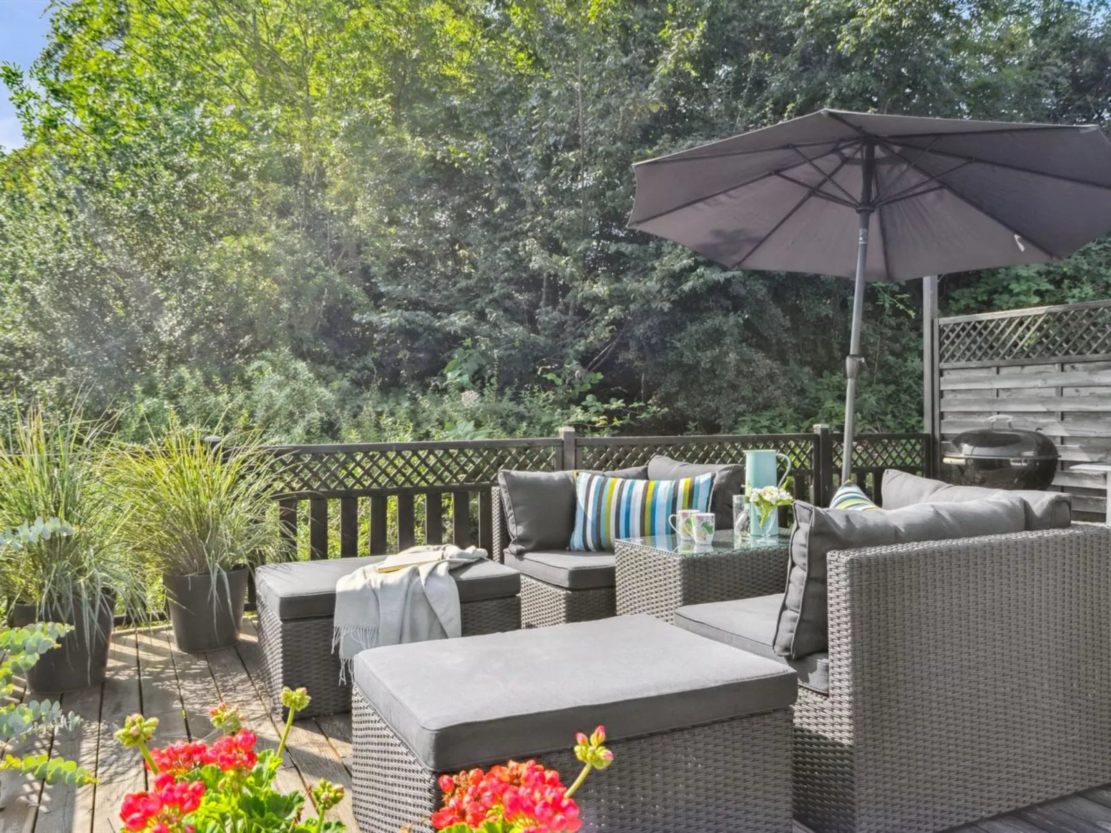 "Gyrth" - 20m to the fjord-Buiten