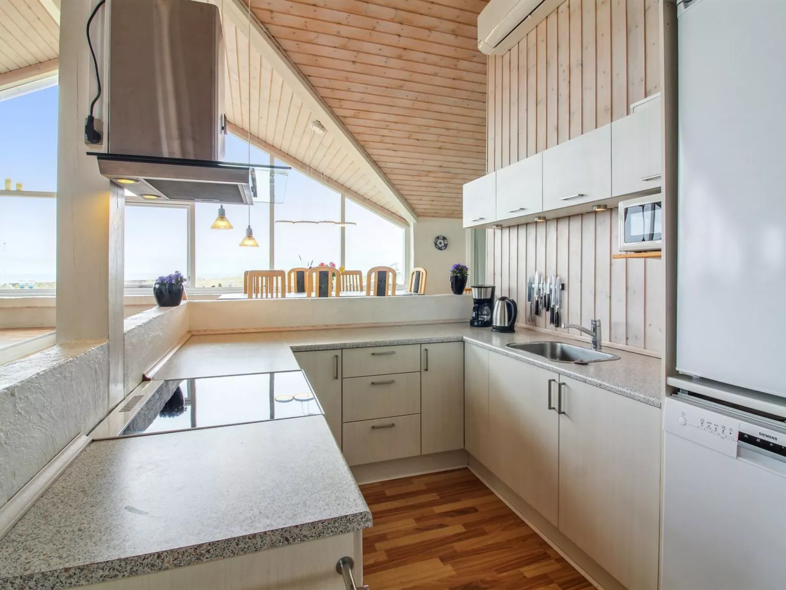 "Hilmer" - 180m from the sea-Binnen