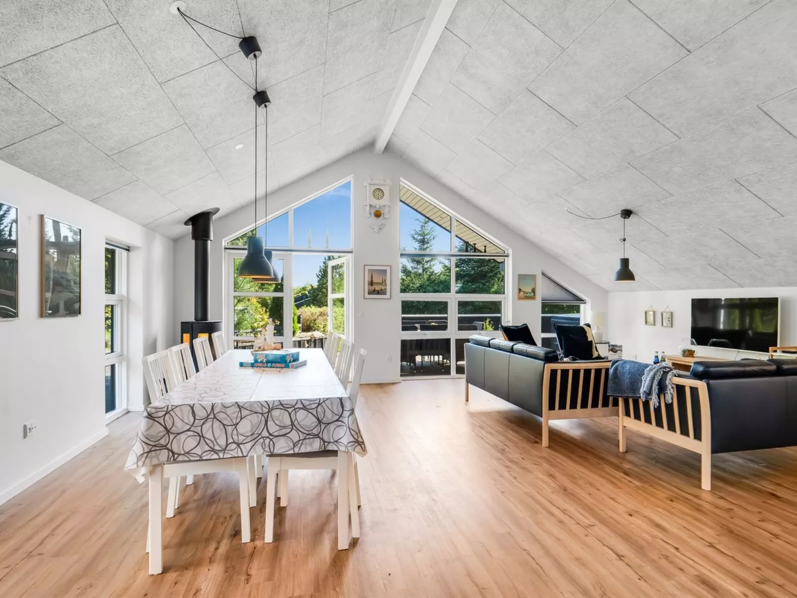 "Roska" - 1.3km from the sea-Binnen