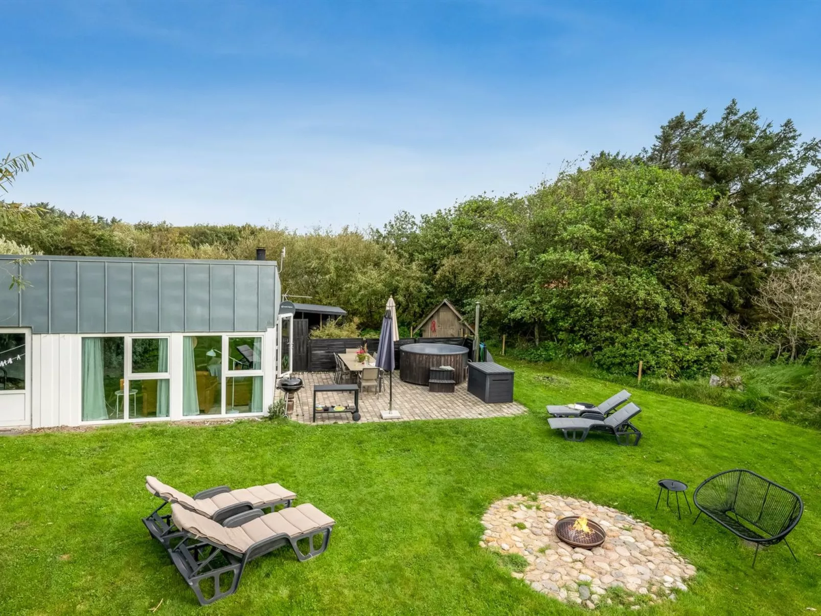 "Jerrit" - 1.4km from the sea-Buiten