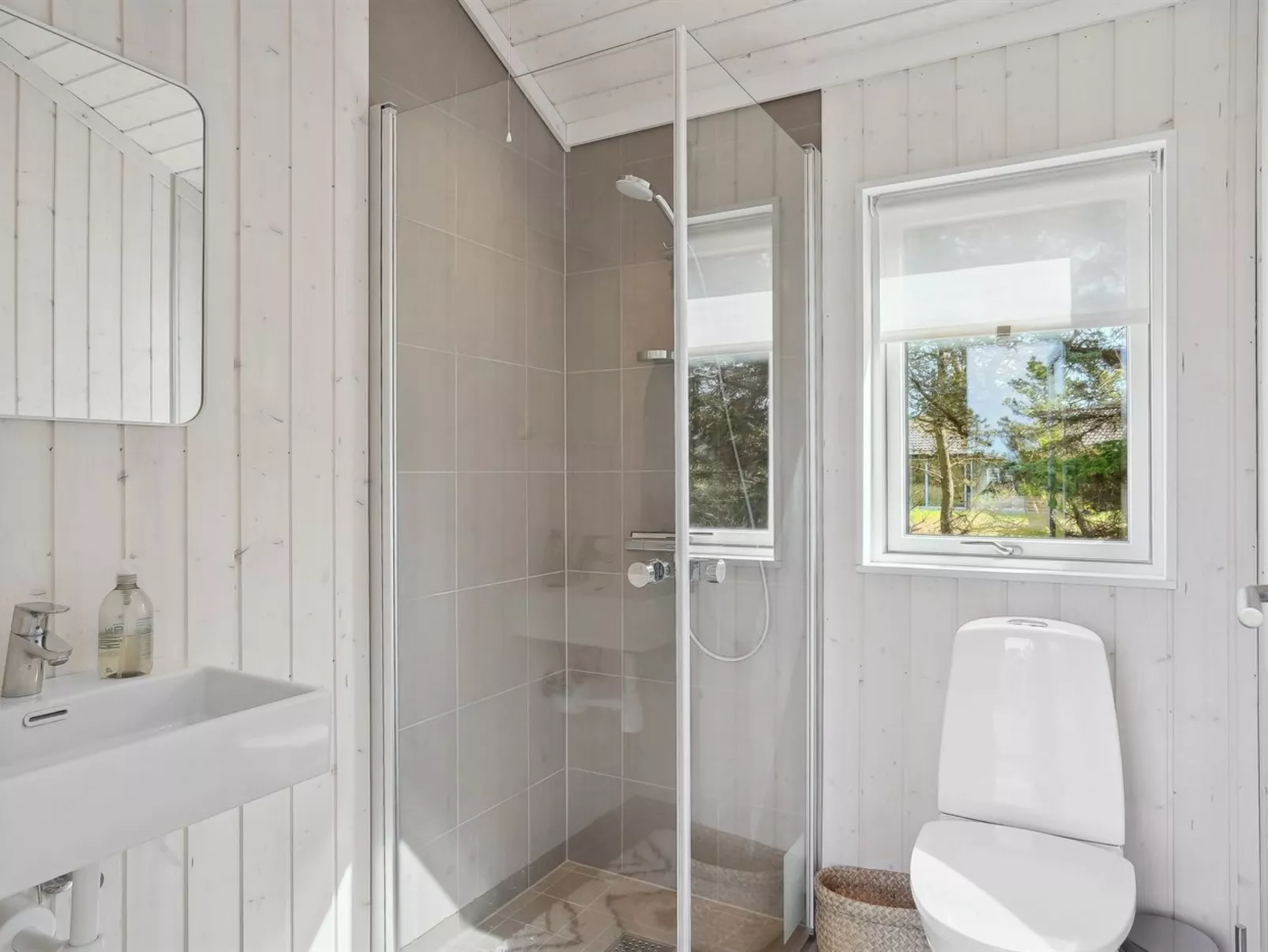 "Erke" - 500m from the sea-Binnen