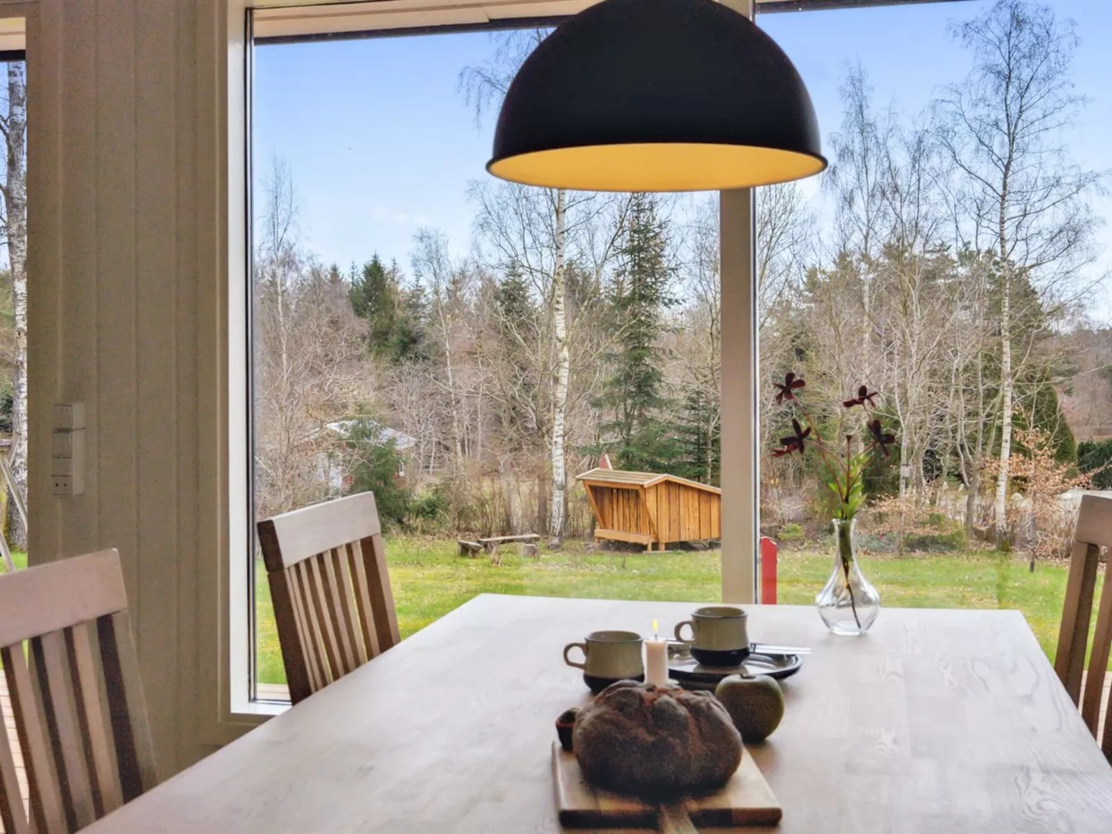 "Dome" - 7km from the sea-Binnen