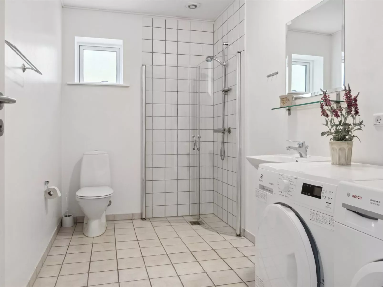 "Henna" - 50m from the sea-Binnen