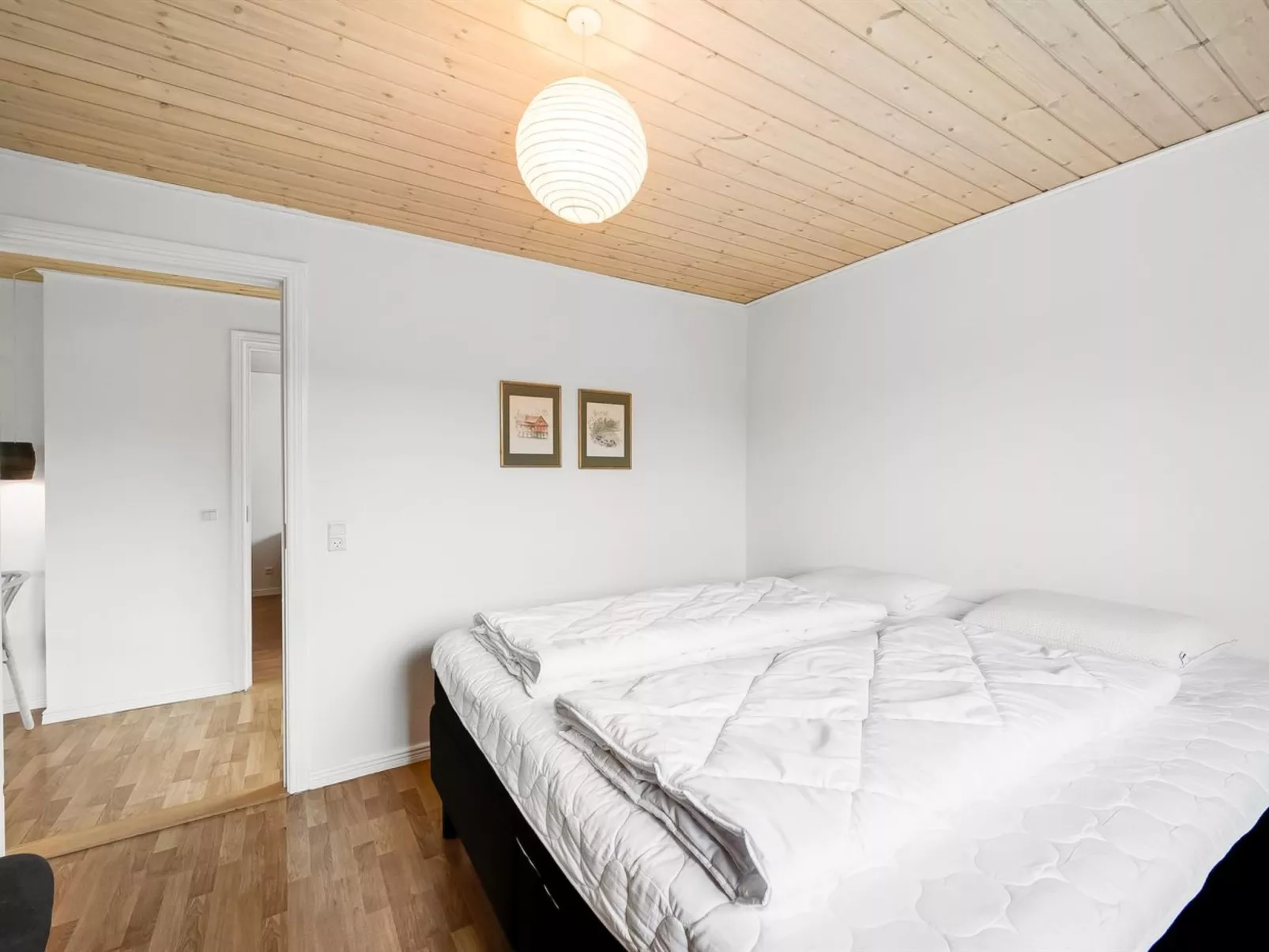 "Ensio" - 300m to the fjord-Binnen