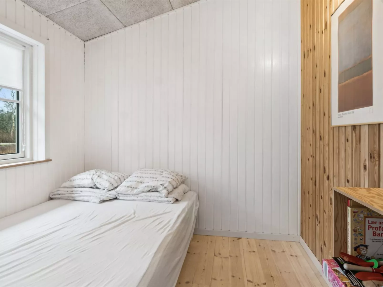 "Iliane" - 450m from the sea-Binnen