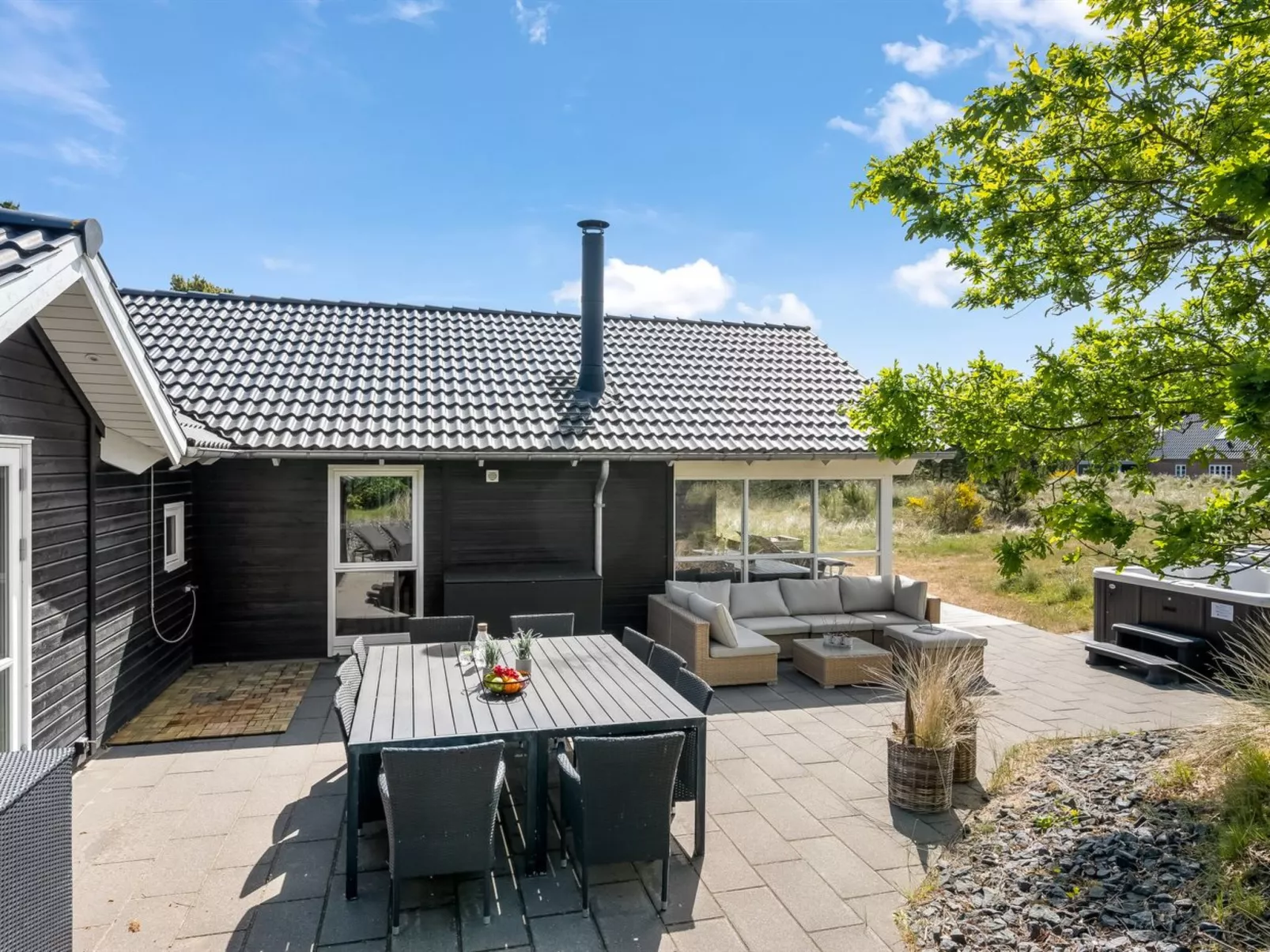 "Jeldrik" - 1.5km from the sea-Buiten