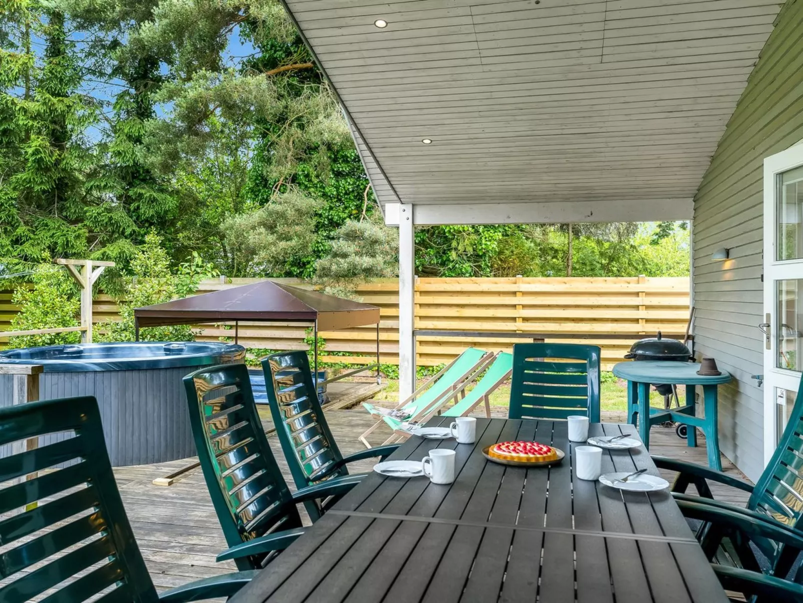 "Gravers" - 100m from the sea-Buiten