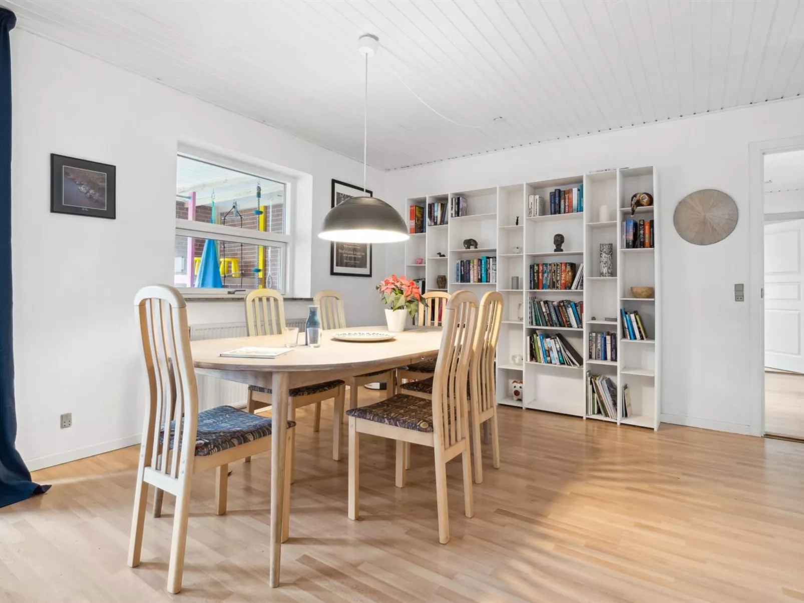 "Yrjö" - 1km from the sea-Binnen