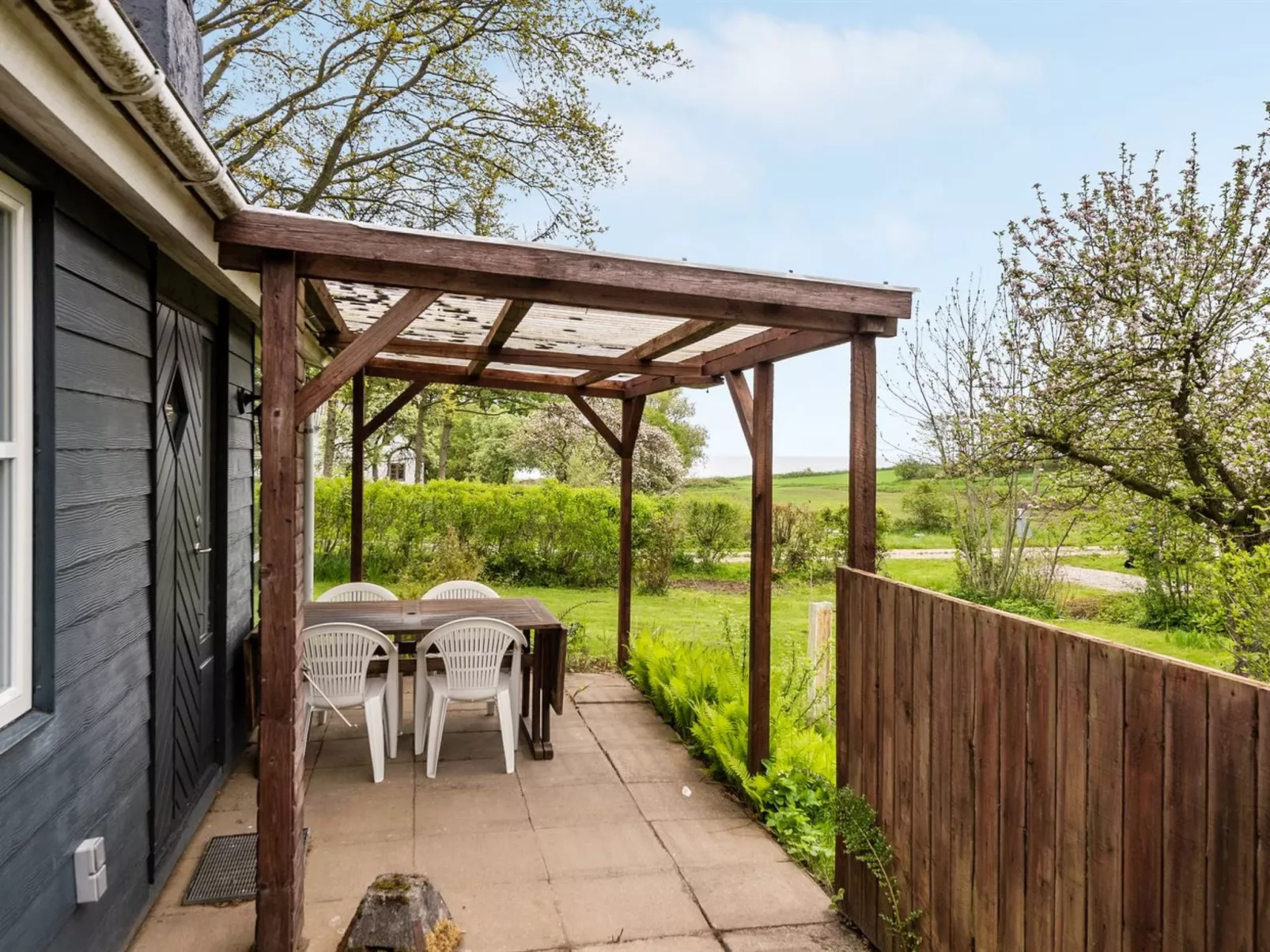 "Venla" - 150m from the sea-Buiten