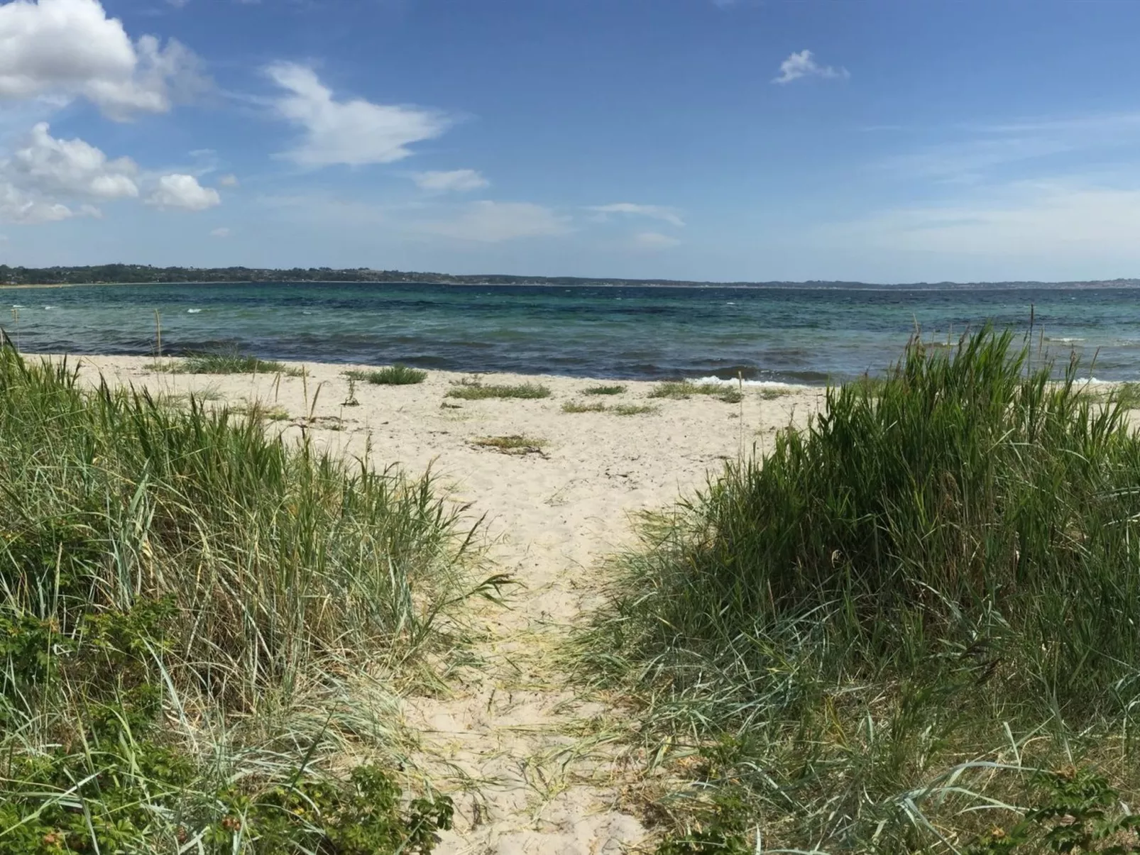 "Stygg" - 400m from the sea-Buiten