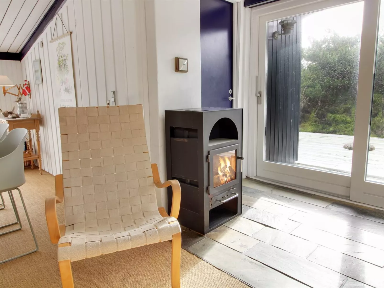 "Scarlett" - 300m from the sea-Binnen