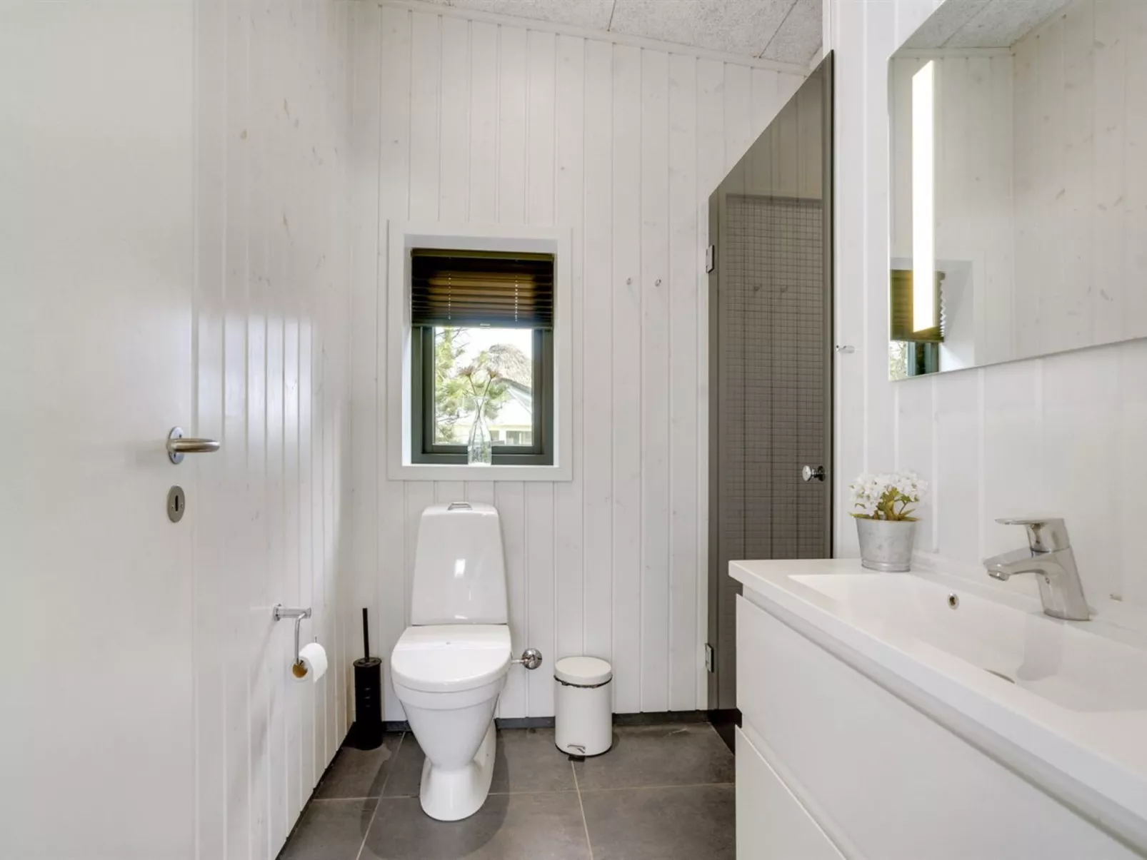 "Joachim" - 200m from the sea-Binnen