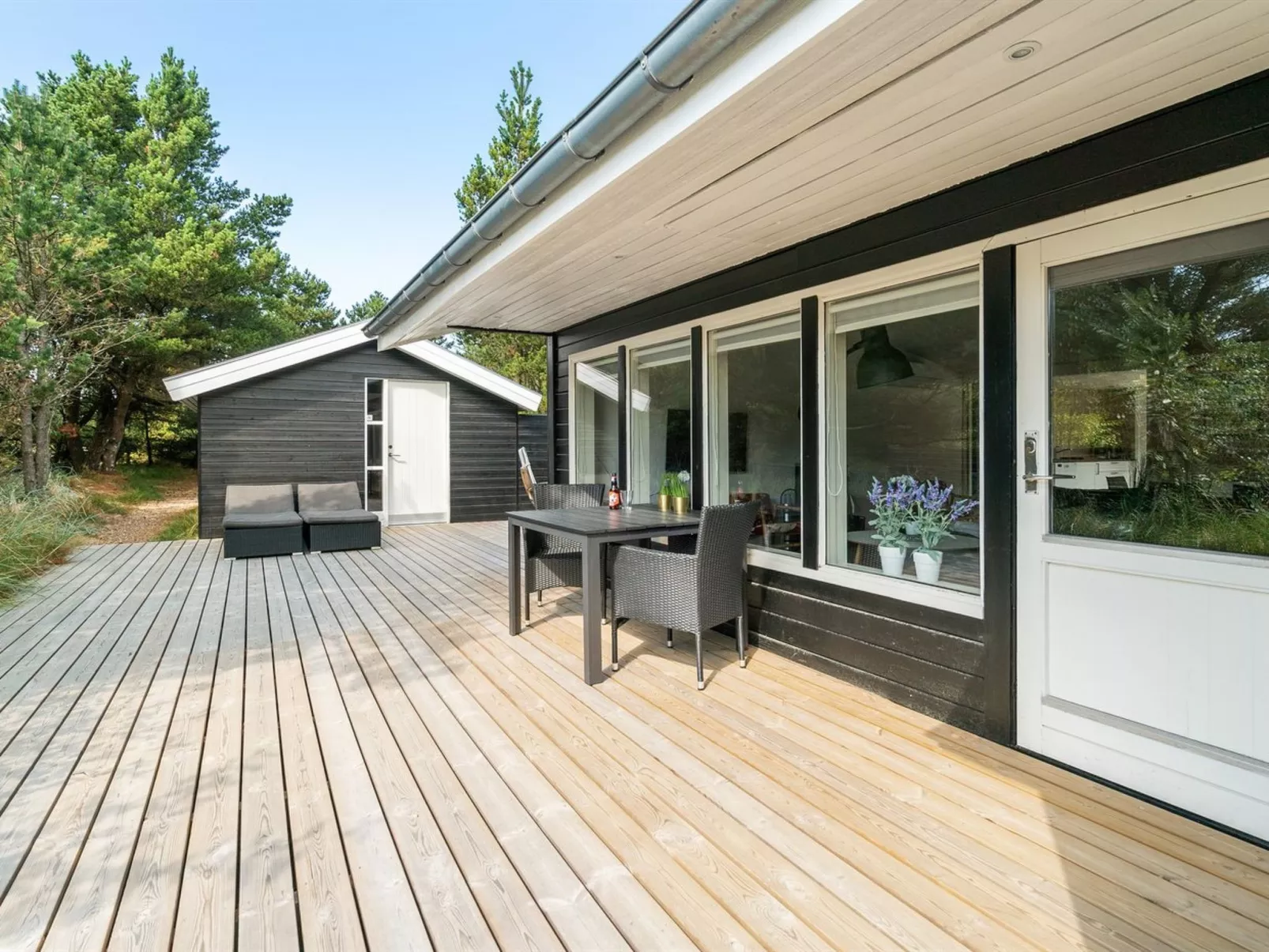 "Solgunn" - 900m from the sea-Buiten