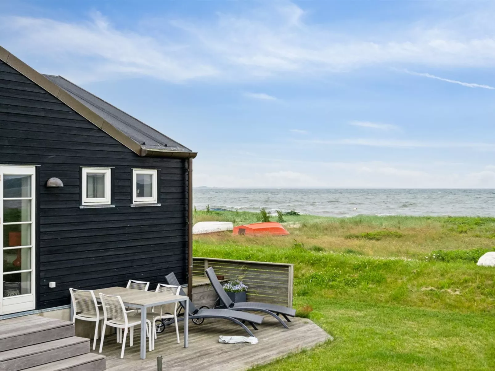 "Dory" - 30m from the sea-Buiten